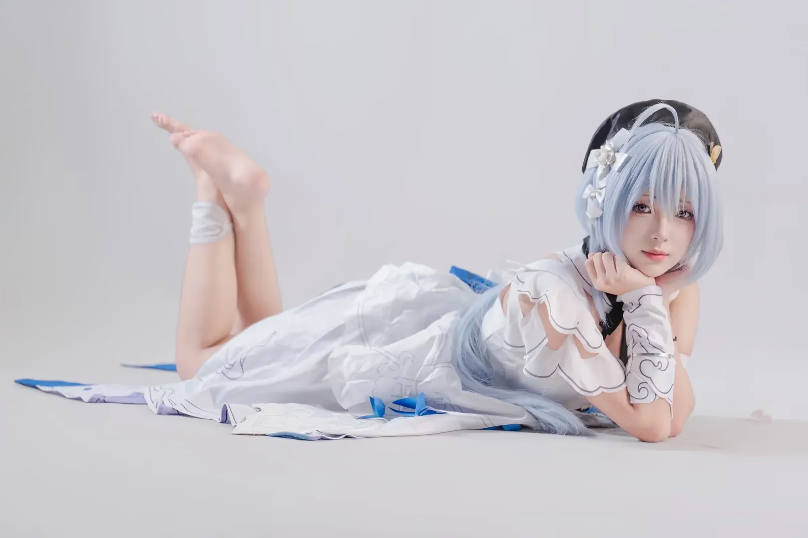 【格蕾修cos】崩坏三的小画家温柔提笔 - 第 1 张