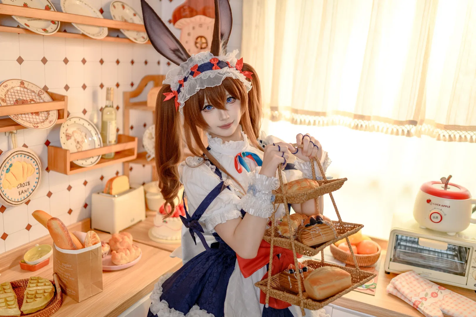 【阿米婭cos】明日方舟兔耳女僕的烘焙廚房日記 - 第 1 張