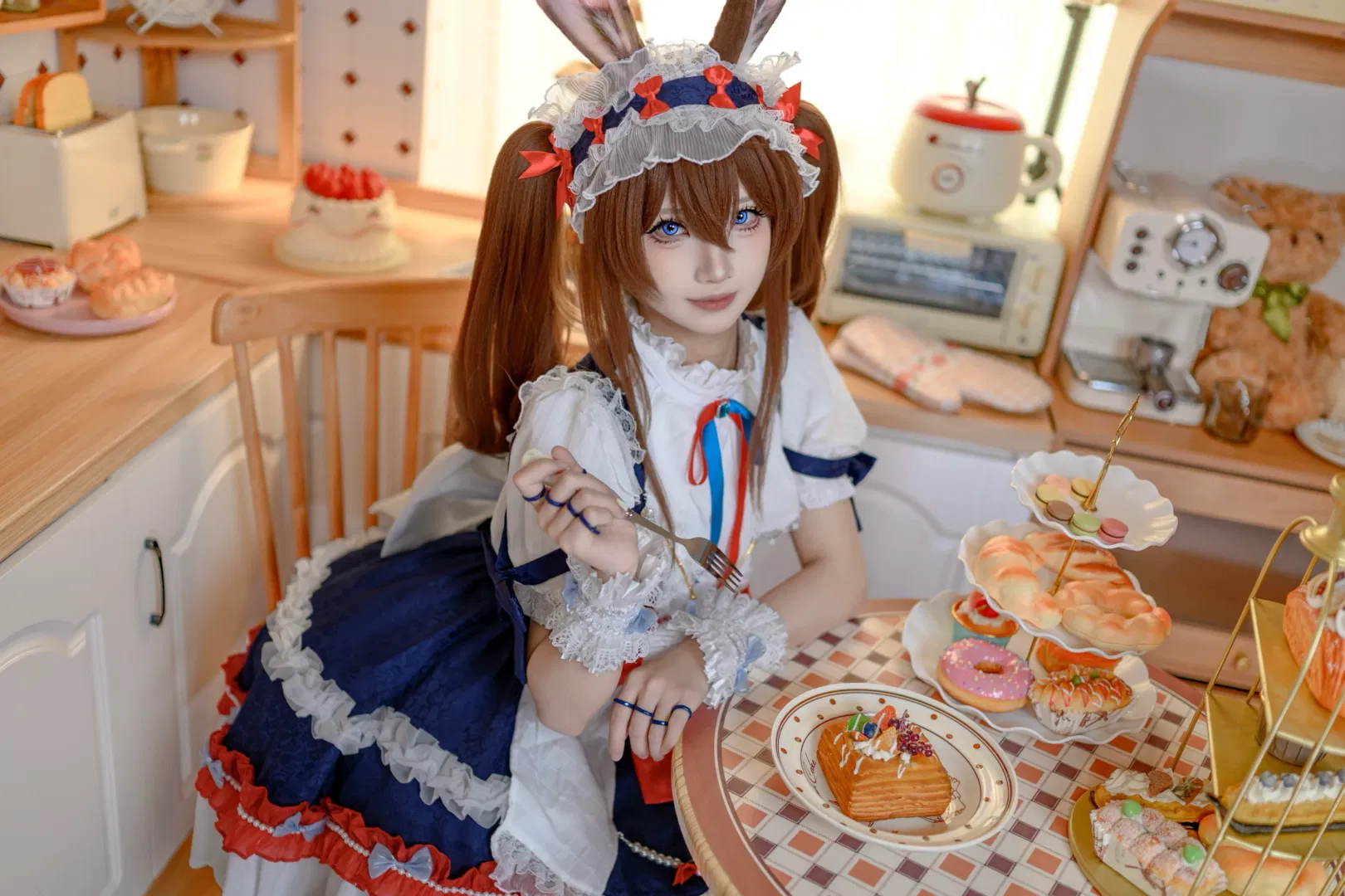 【阿米婭cos】明日方舟兔耳女僕的烘焙廚房日記 - 第 4 張