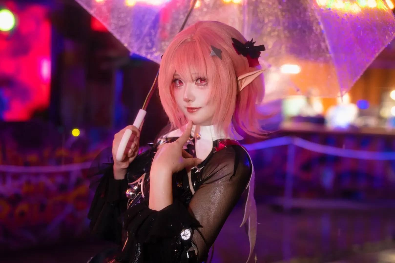 【蕾米埃尔cos】绝区零雨夜里的黑色天使 - 第 8 张