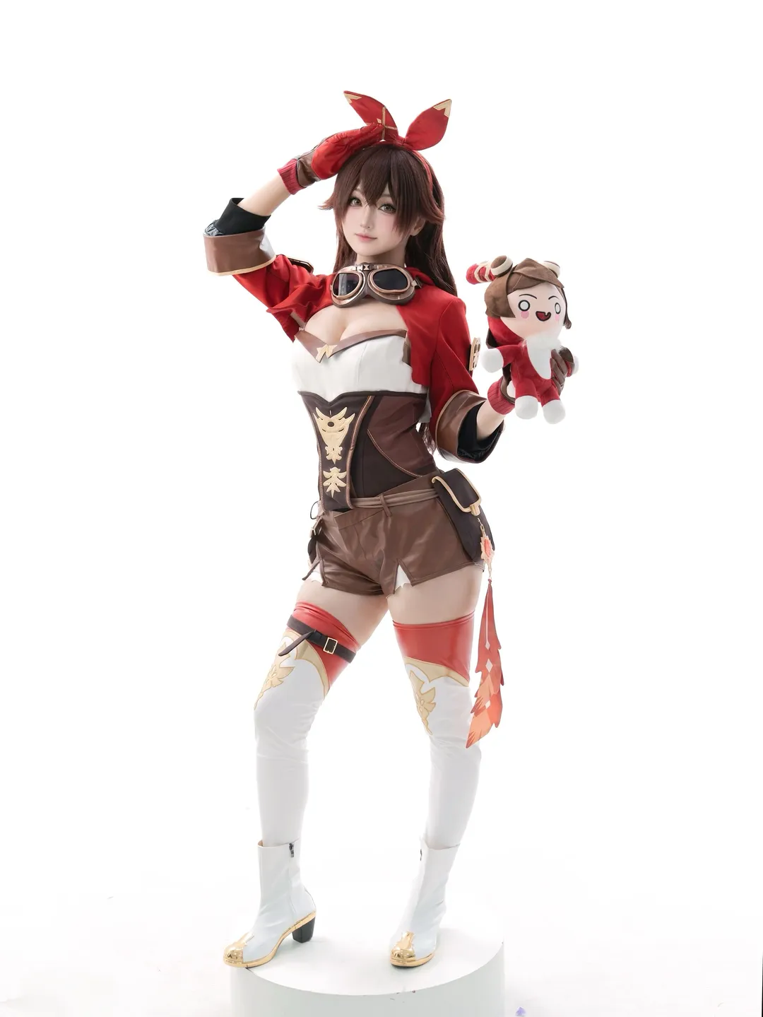 【安柏cos】原神安柏的侦察骑士日常，兔兔伯爵出击 - 第 1 张