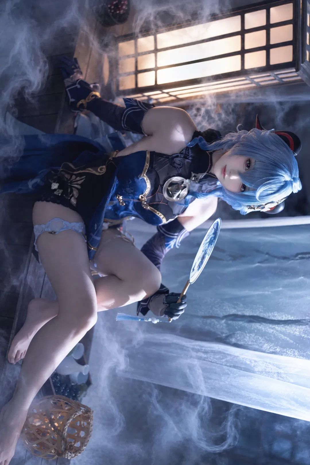 【甘雨cos】原神海灯节温泉度假，蓝发麒麟的慵懒时光 - 第 5 张