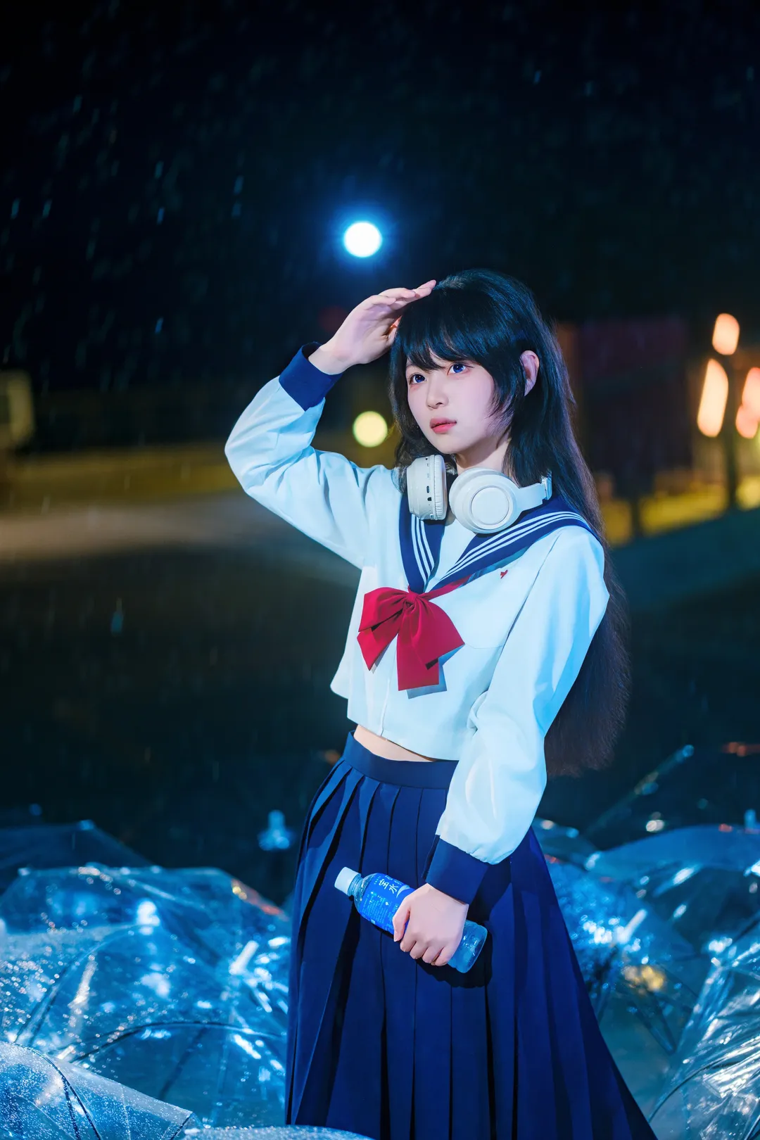雨夜天台的水手服情绪风写真 - 第 4 张