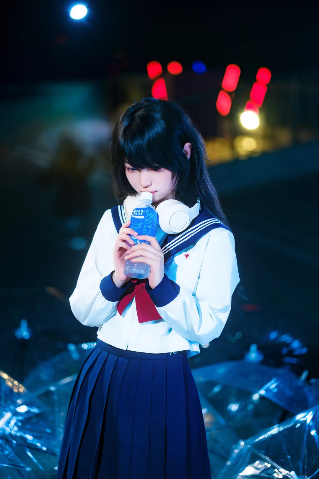 雨夜天台的水手服情绪风写真 - 第 9 张