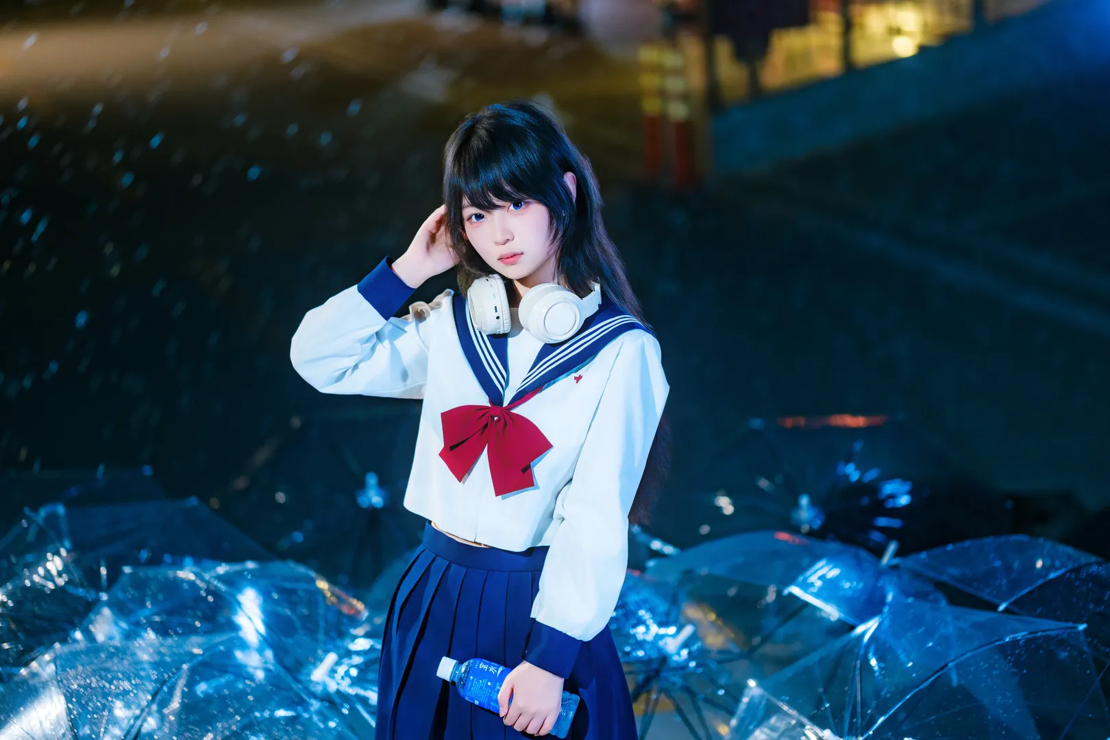 雨夜天台的水手服情绪风写真 - 第 7 张