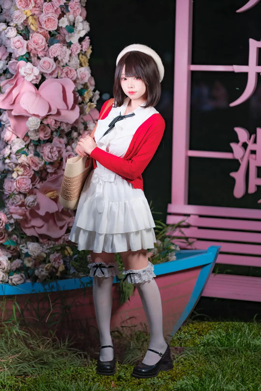 【加藤惠cos】路人女主的养成方法 朝阳公园夜景演绎圣人惠 - 第 1 张