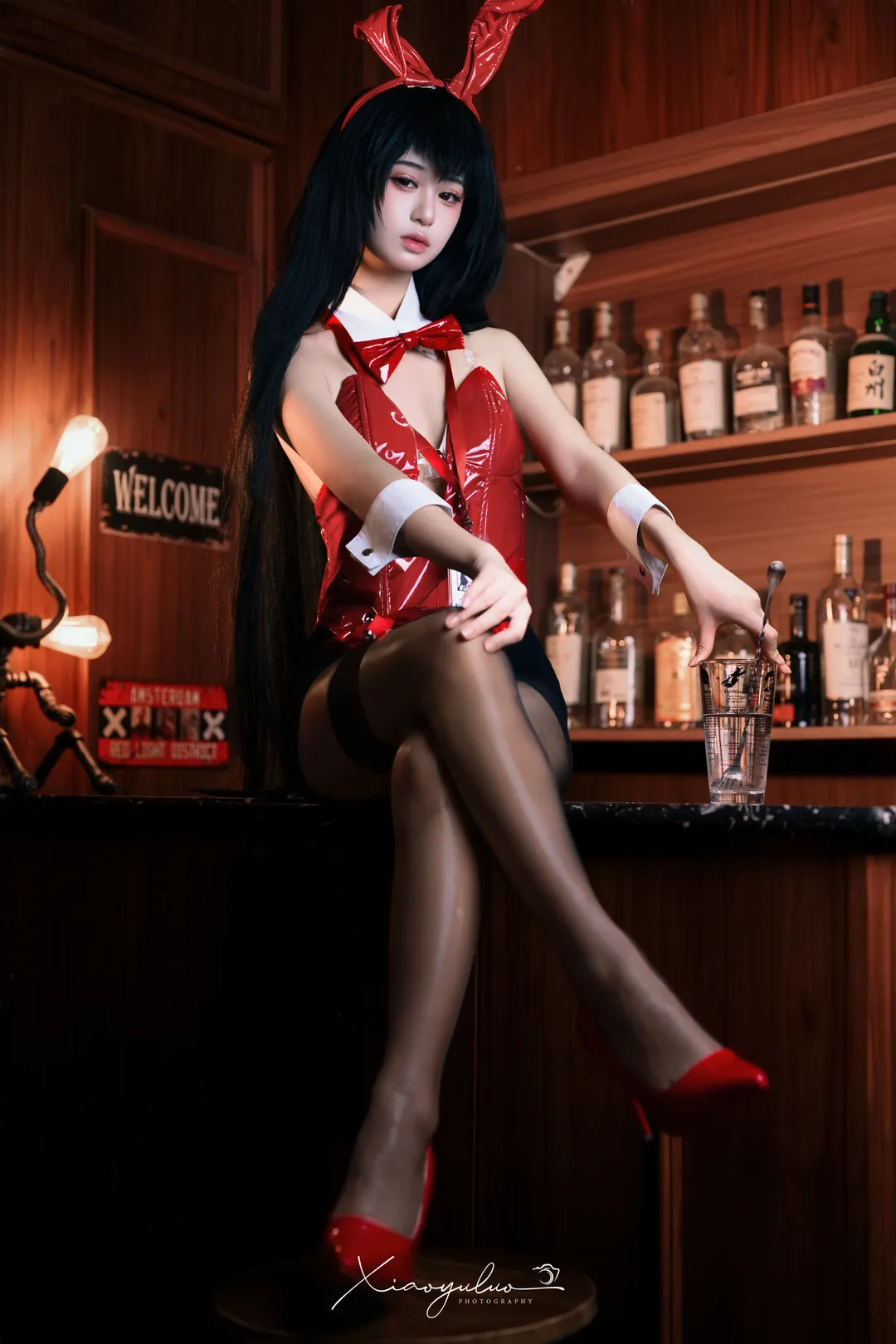 【大鳳cos】碧藍航線紅皮兔女郎的酒吧夜遊 - 第 1 張