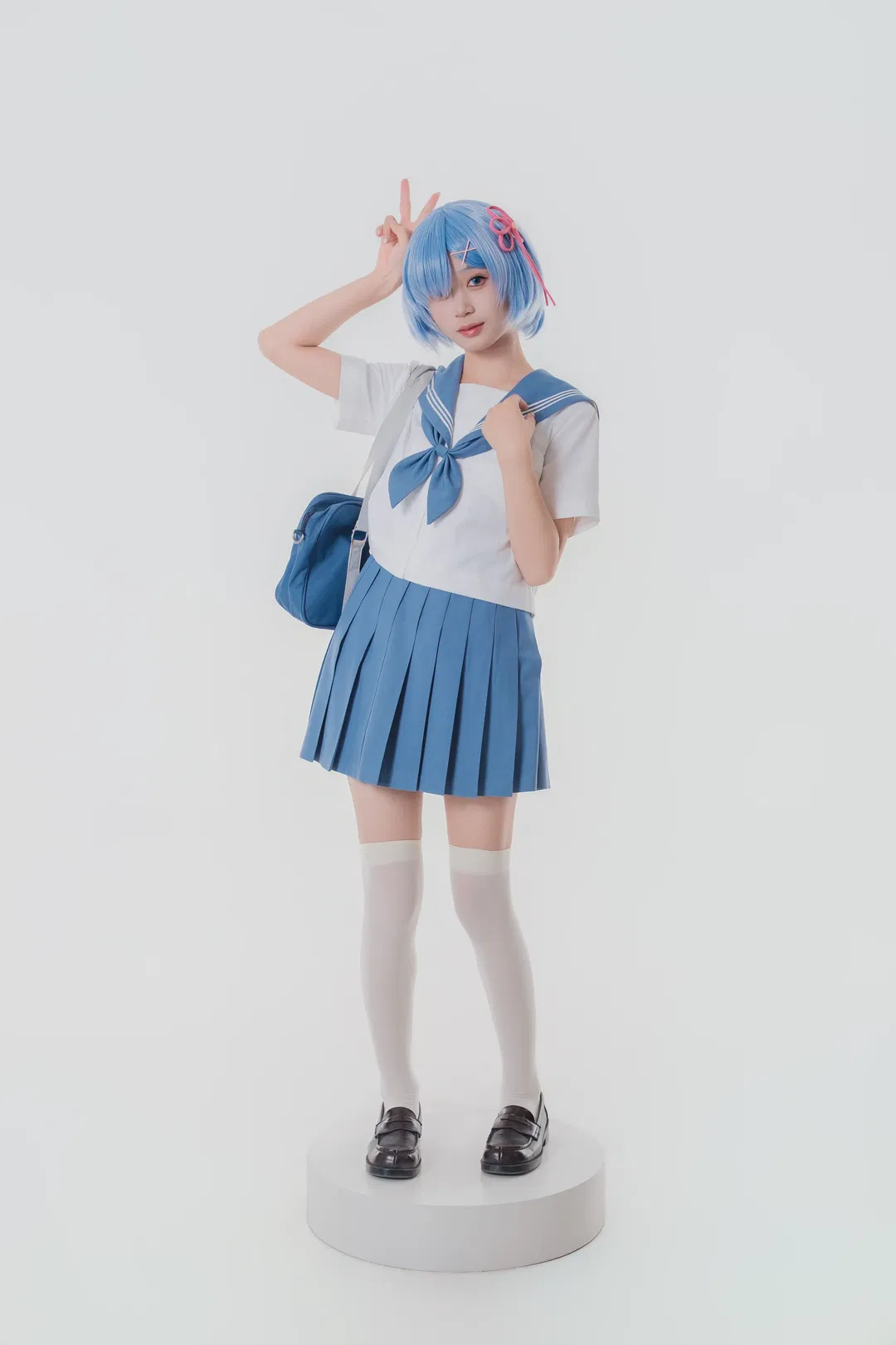 【蕾姆cos】蓝色JK水手服的白棚拍摄记录 - 第 3 张