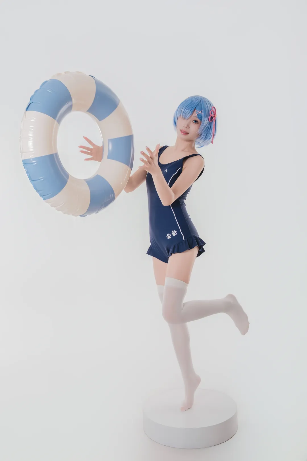 【蕾姆cos】从零开始的异世界，白棚里的夏日死库水 - 第 1 张