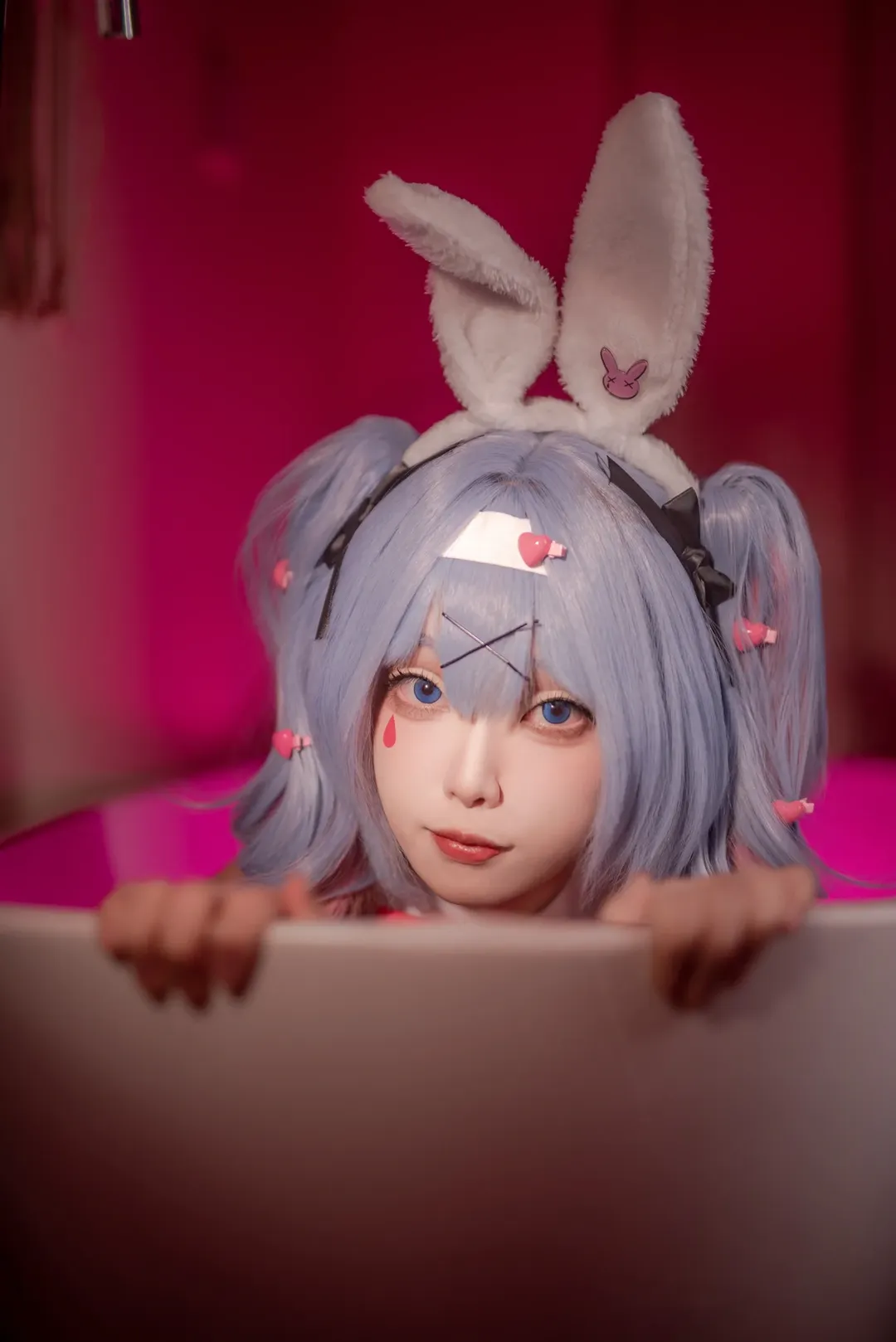 【初音未來cos】兔子洞裡的藍髮兔耳少女 - 第 4 張