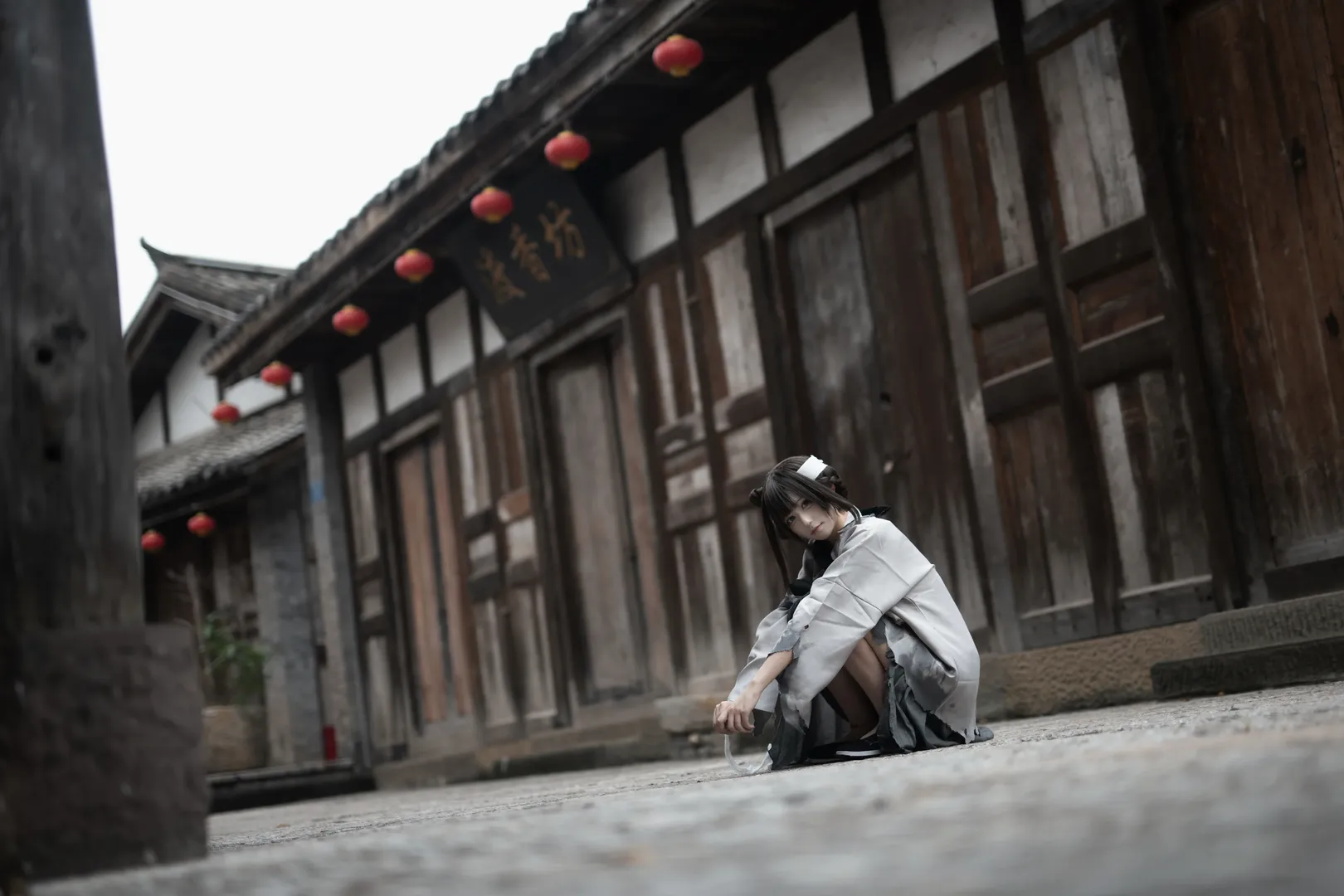 满穗cos，在重庆老街实景演绎饿殍明末行千里 - 第 10 张