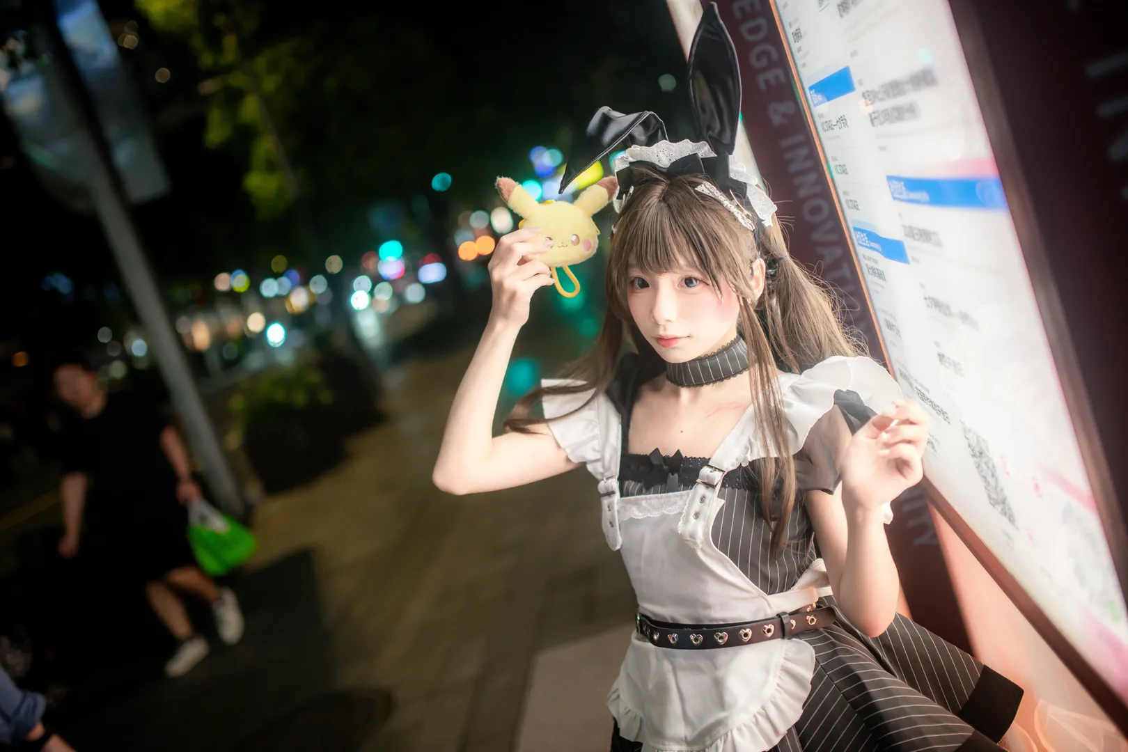 夜景零打光的日系女僕裝扮街拍 - 第 8 張