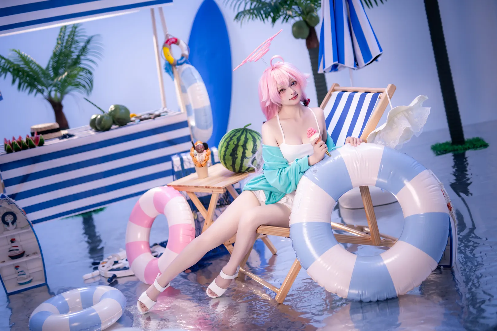 【小鸟游星野cos】蔚蓝档案夏日海滩泳装 - 第 3 张
