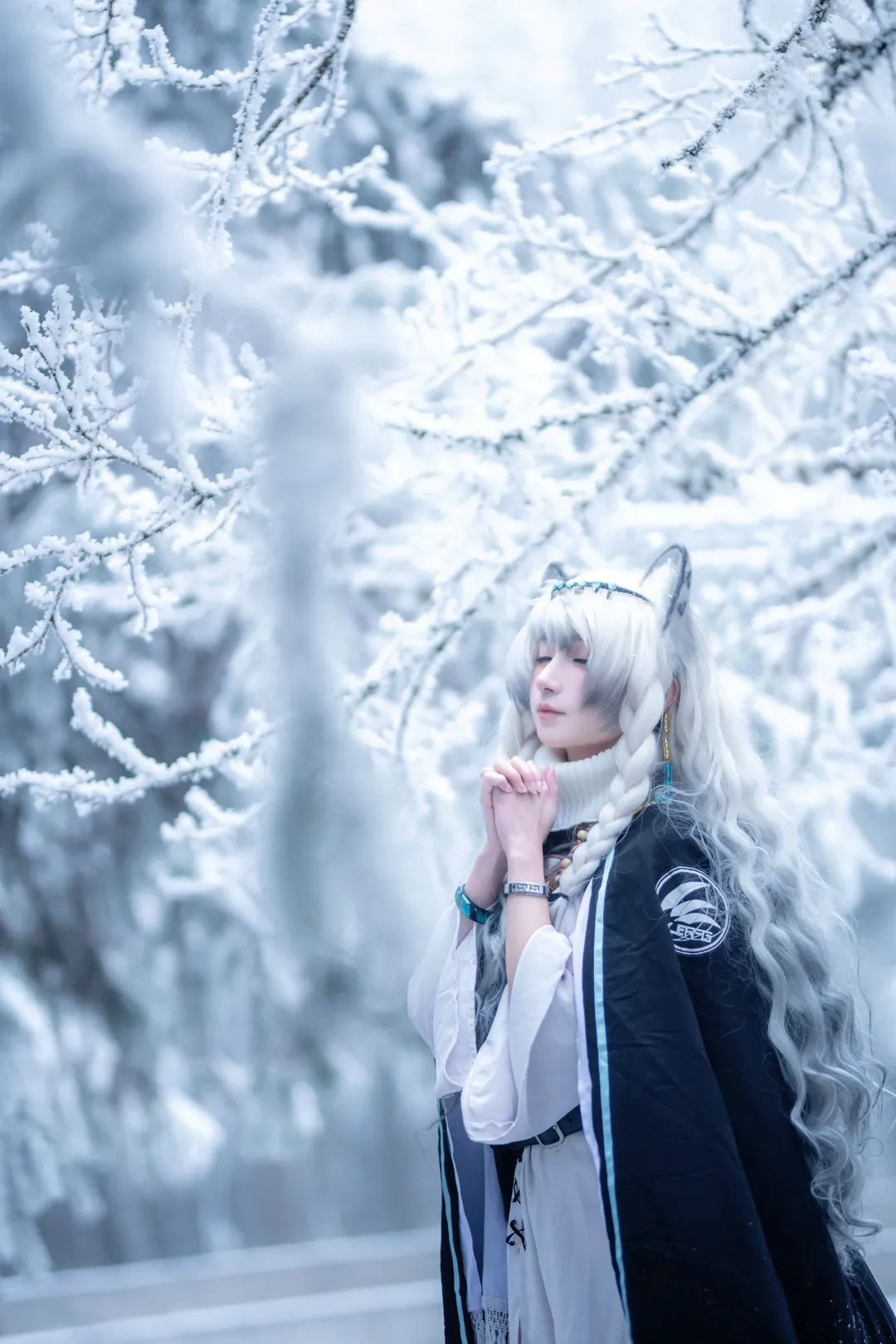 【初雪cos】明日方舟谢拉格的初雪，重庆的雪景太给力了 - 第 9 张