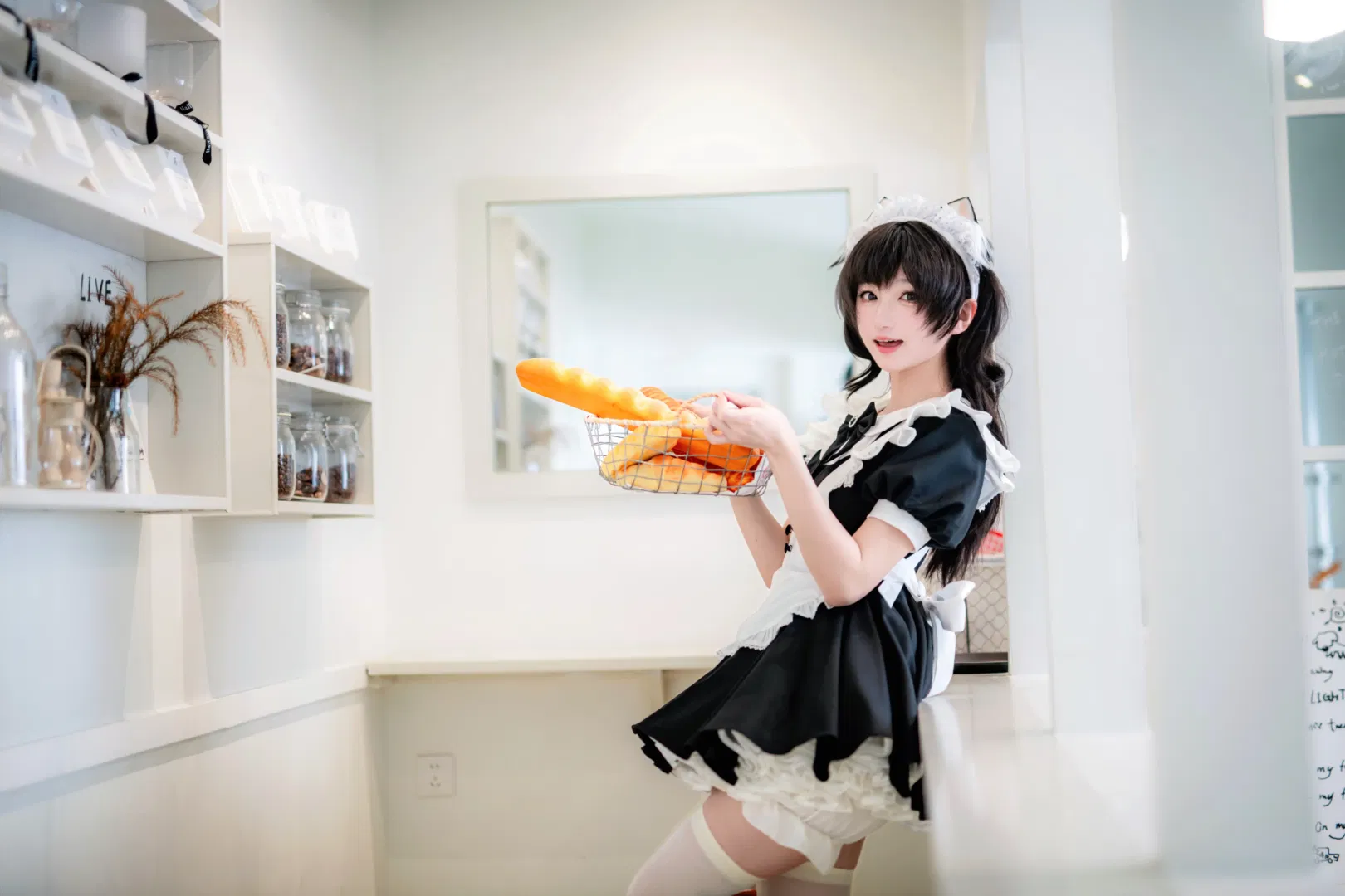 日系女仆装写真 重庆烘焙坊里的白丝日常 - 第 8 张