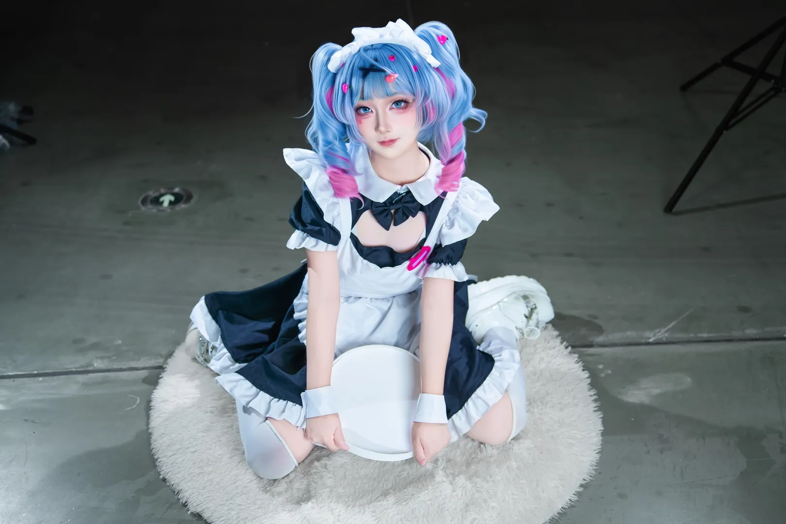 初音女仆装场照返图 - 第 3 张