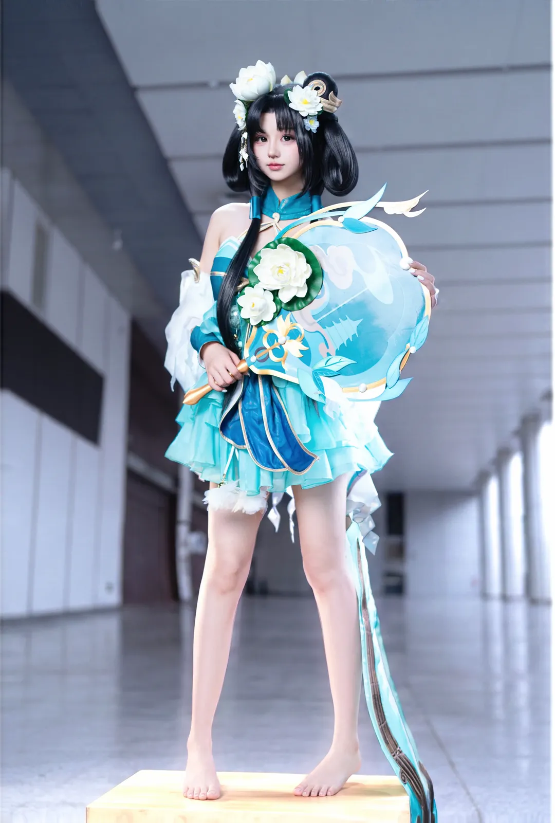 【小乔青蛇cos】王者荣耀小乔青蛇造型，手持团扇的灵动少女 - 第 2 张