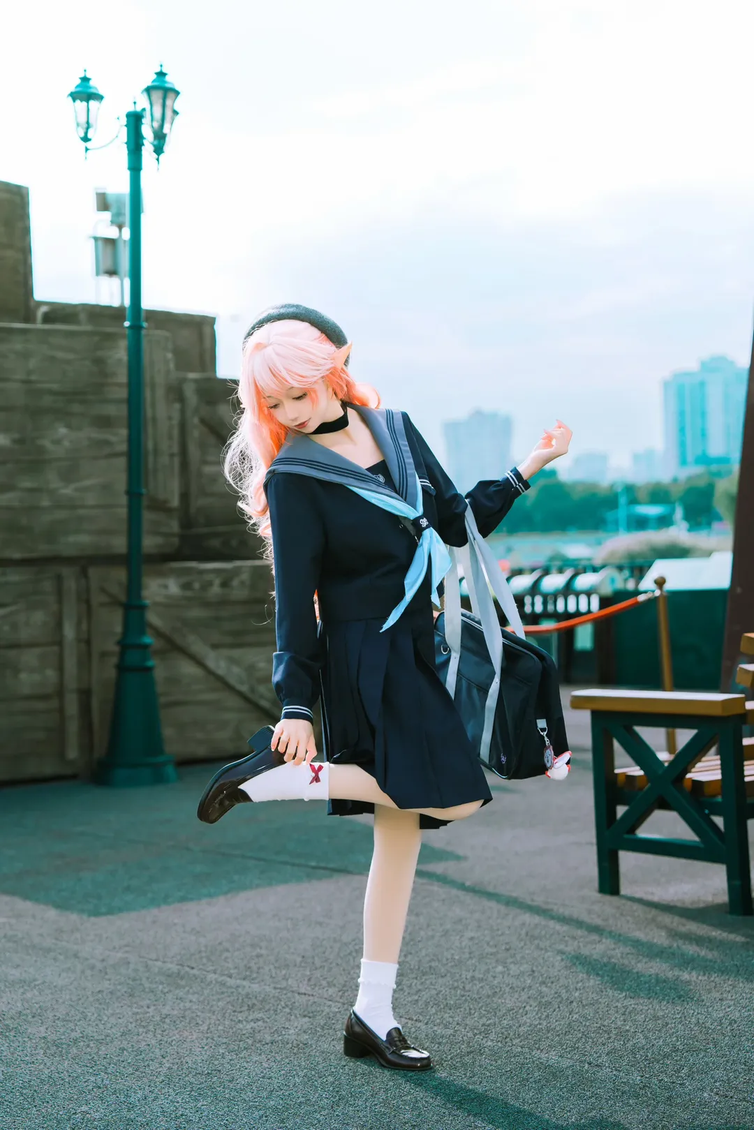 【明日方舟遙cos】江風裡的水手服小偶像 - 第 9 張