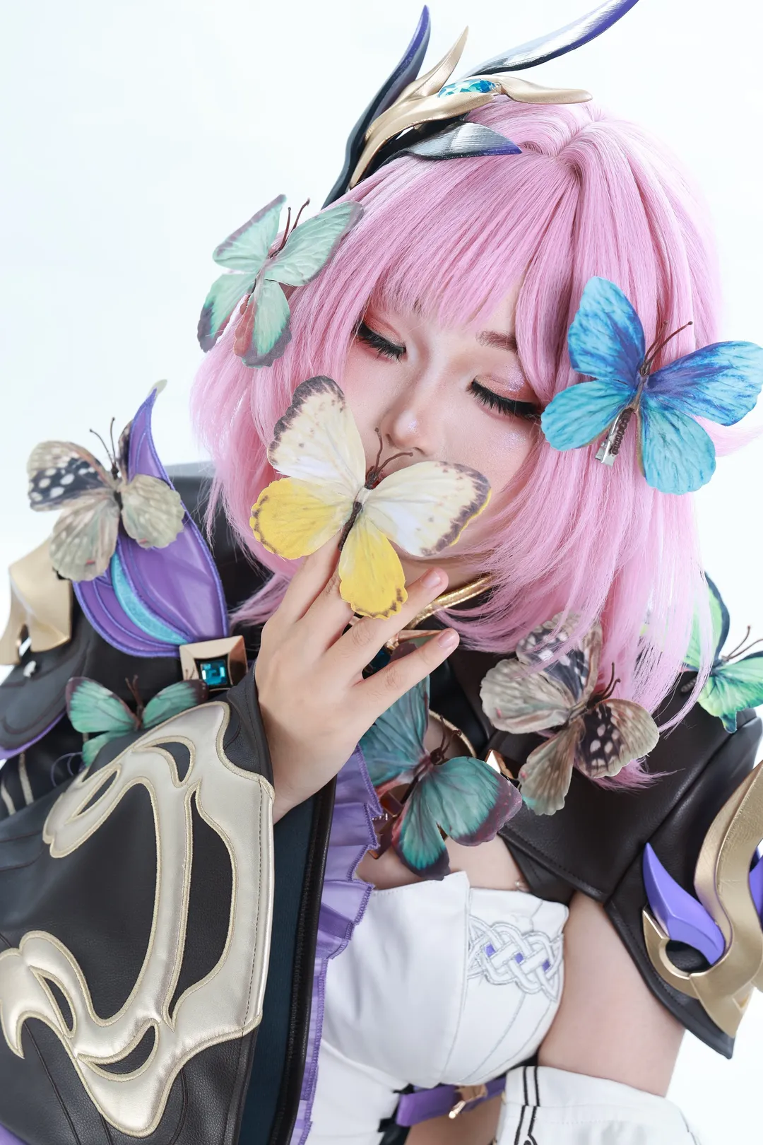 【爱莉希雅cos】崩坏3 粉色妖精与蝴蝶的梦幻同框 - 第 2 张