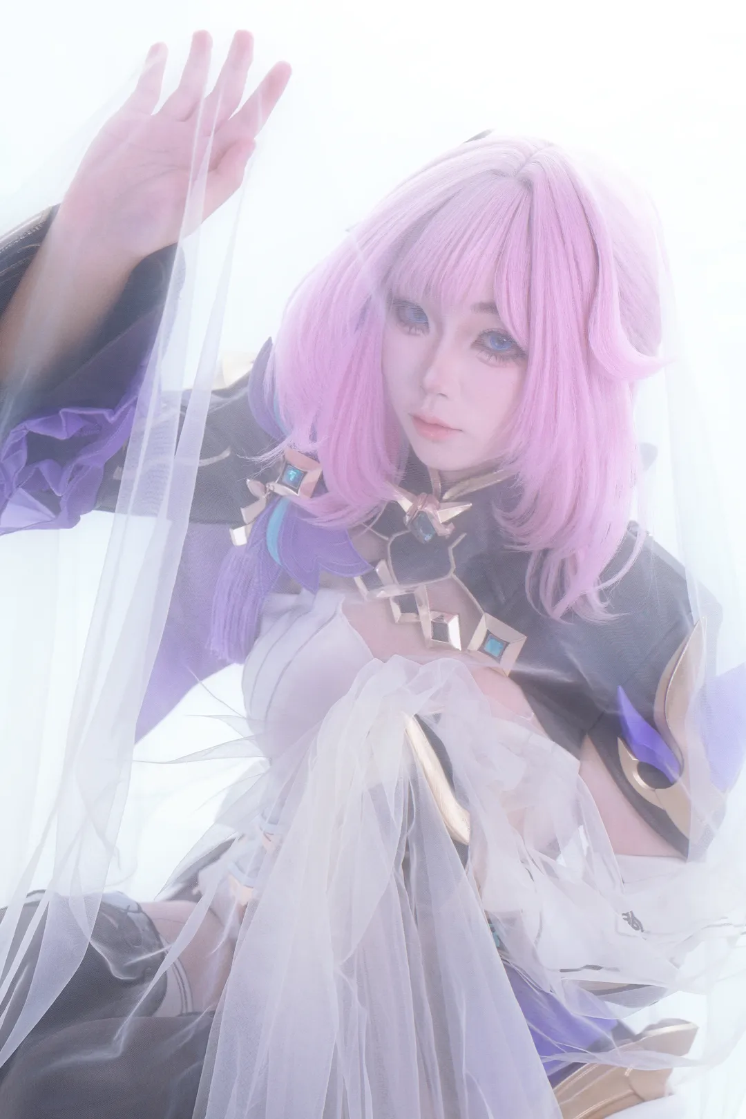 【爱莉希雅cos】崩坏3粉色妖精，一帘幽梦般的朦胧感 - 第 1 张