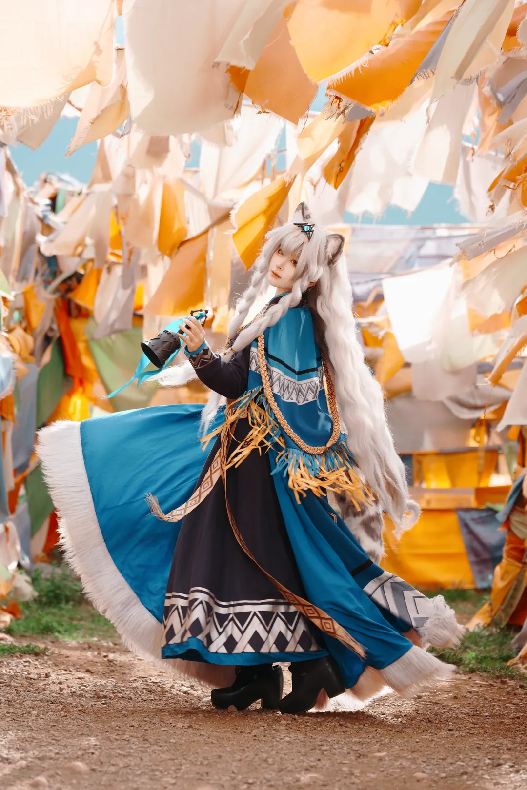 【初雪cos】明日方舟少女祈祷，直出滤镜下的异域风情 - 第 3 张