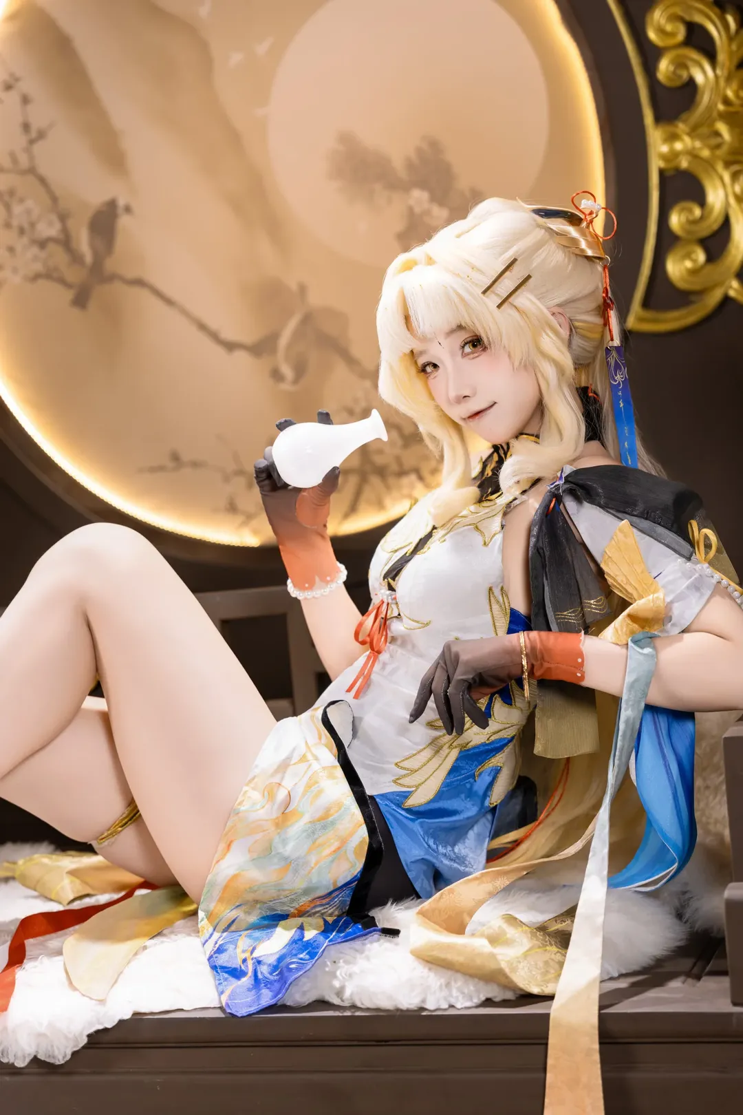 【穗穗cos】鸣潮国风幻想，折扇轻摇的慵懒时光 - 第 5 张