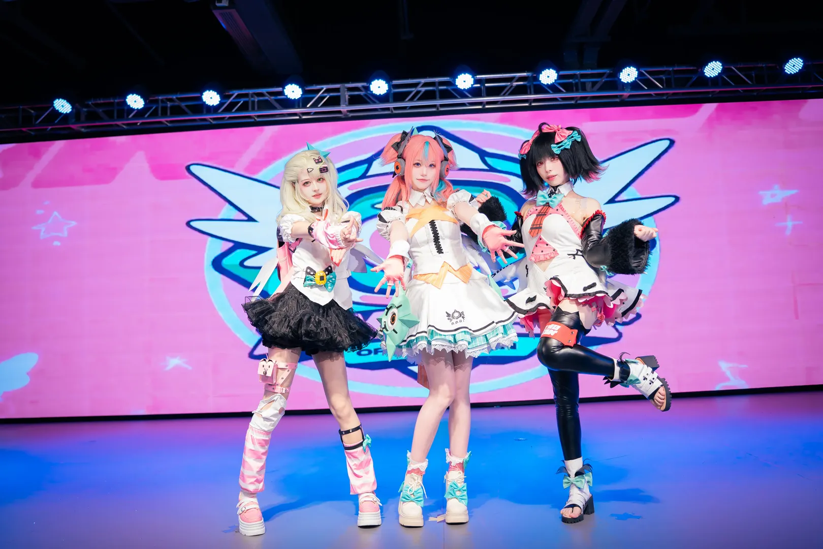 【アリア／南宮羽／千夏 コスプレ】ゼンレスゾーンゼロ 妄想天使ステージ撮影記録 - 5 枚目