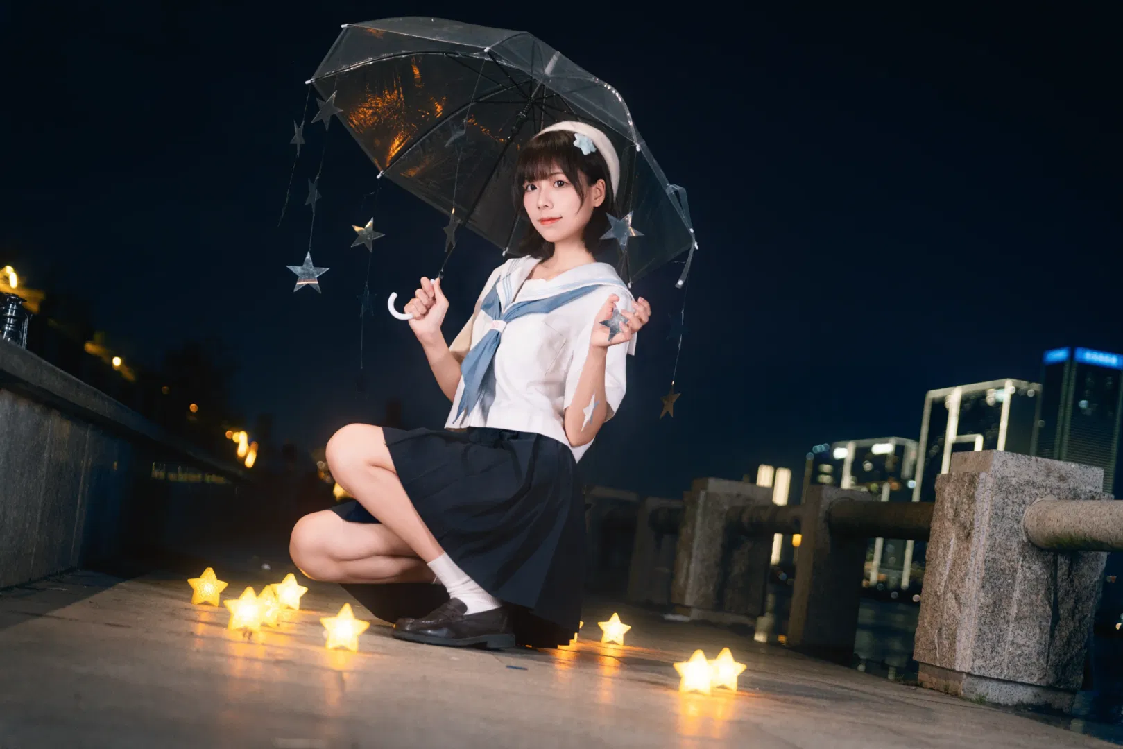 夜风微凉星星散落，JK制服夜景氛围感写真 - 第 2 张