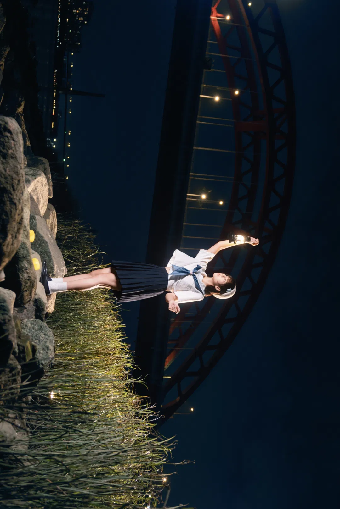 夜风微凉星星散落，JK制服夜景氛围感写真 - 第 4 张