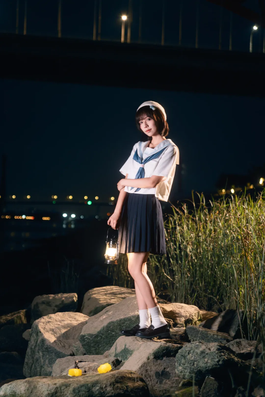 夜风微凉星星散落，JK制服夜景氛围感写真 - 第 5 张