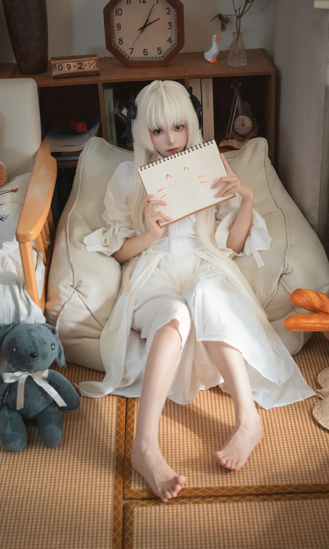 【穹cos】缘之空的白衣少女，宅家午后的慵懒时光 - 第 1 张