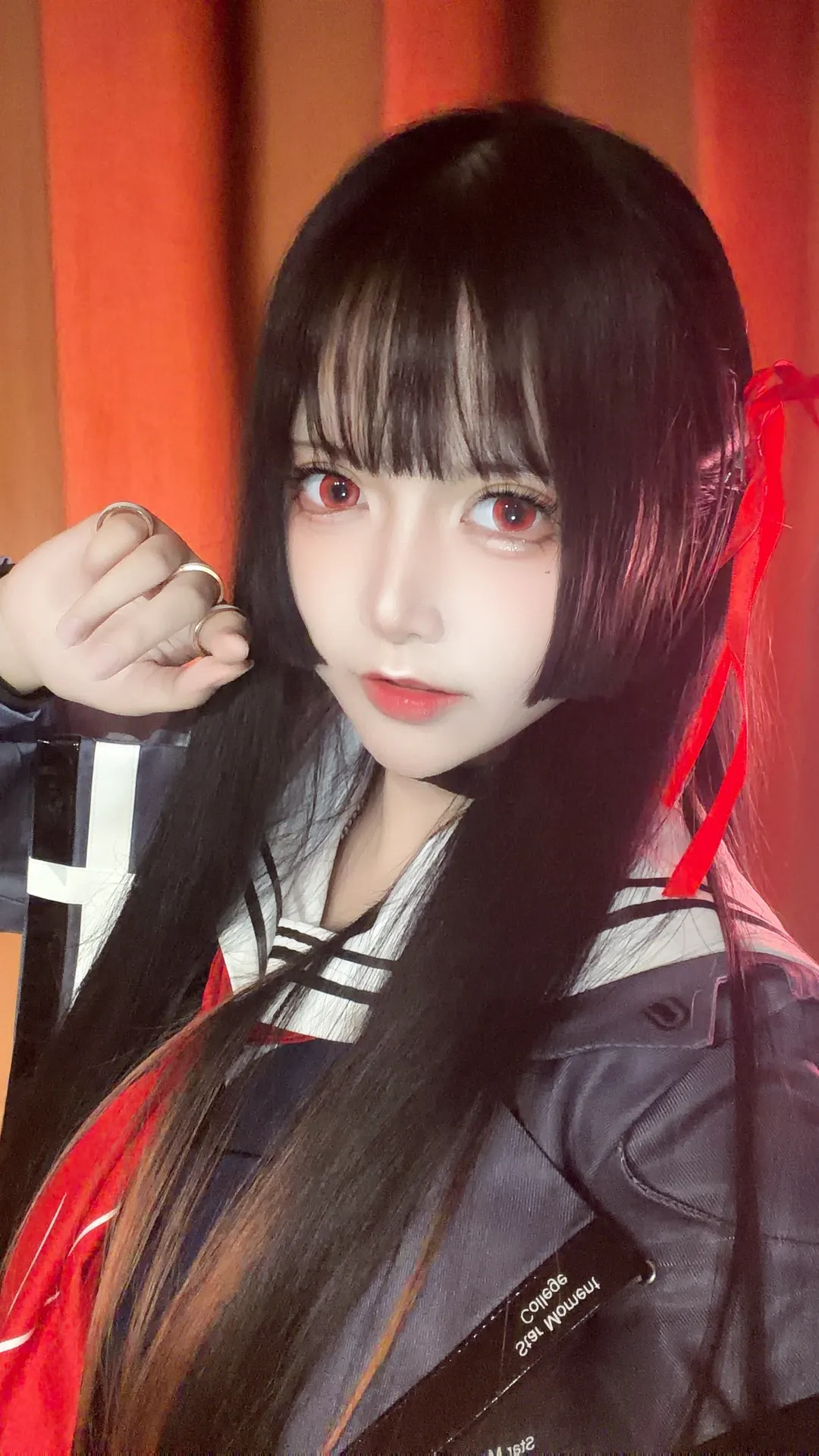 【千咲cos】真发挑战鸣潮朽叶千咲，红黑配色简直完美契合 - 第 3 张