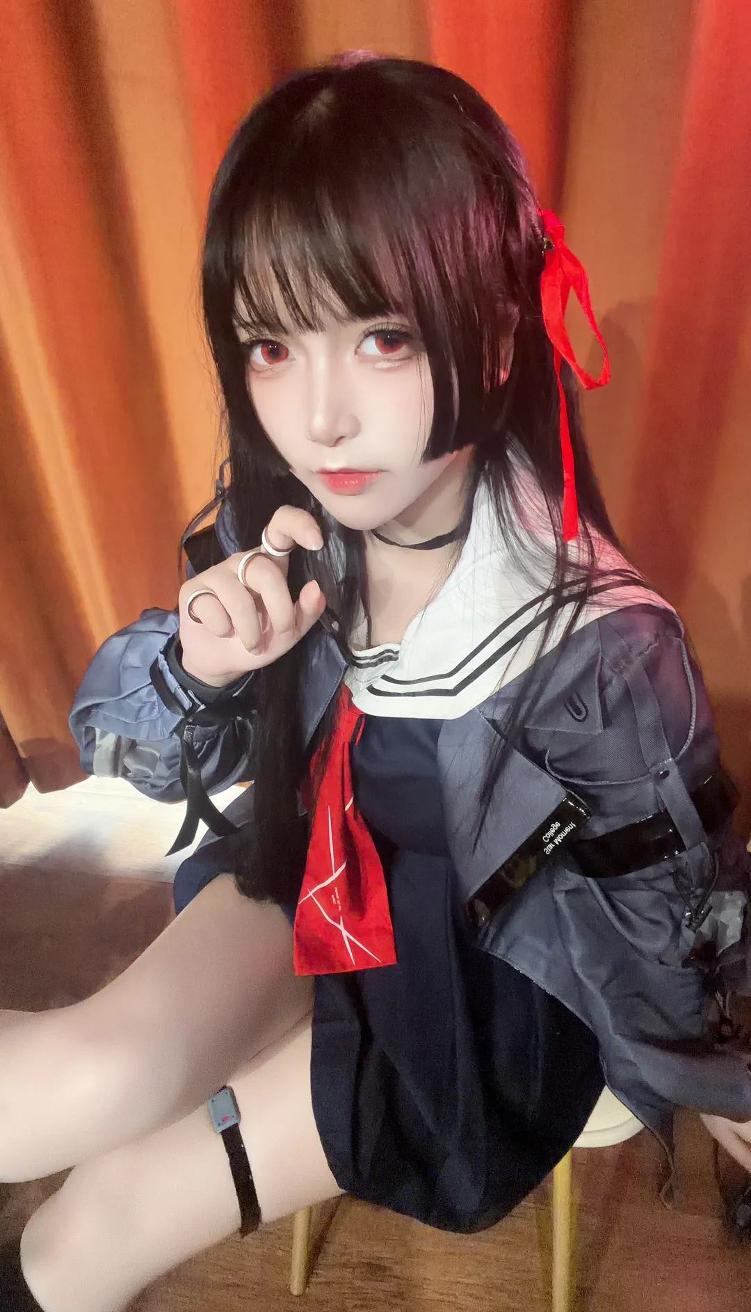 【千咲cos】真发挑战鸣潮朽叶千咲，红黑配色简直完美契合 - 第 5 张