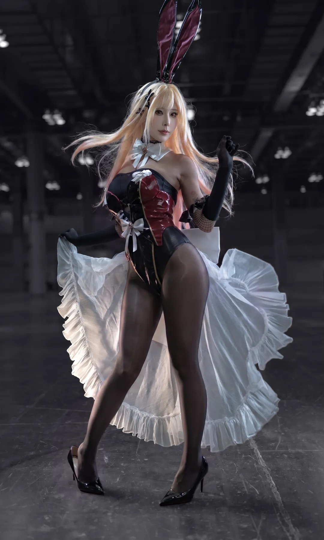 【喜川多海梦cos】暗黑工业风的动态兔女郎 - 第 2 张