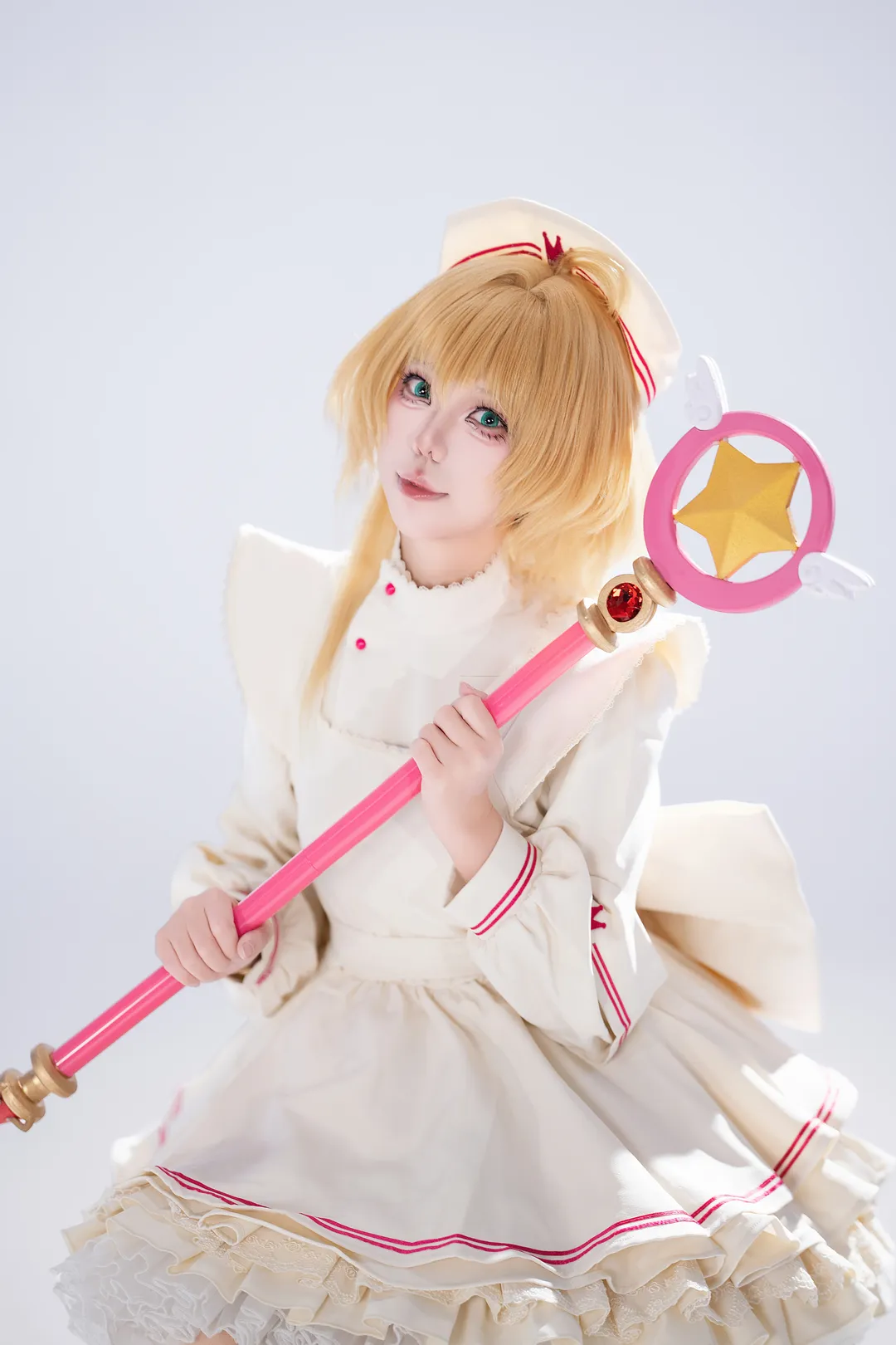 【小樱cos】护士服拿魔杖拍蹦蹦跳跳真的绝了 - 第 10 张