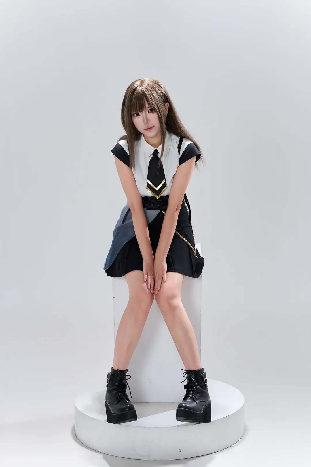 【纯田真奈cos】BanG Dream! 纯田真奈打歌服棚拍记录 - 第 4 张