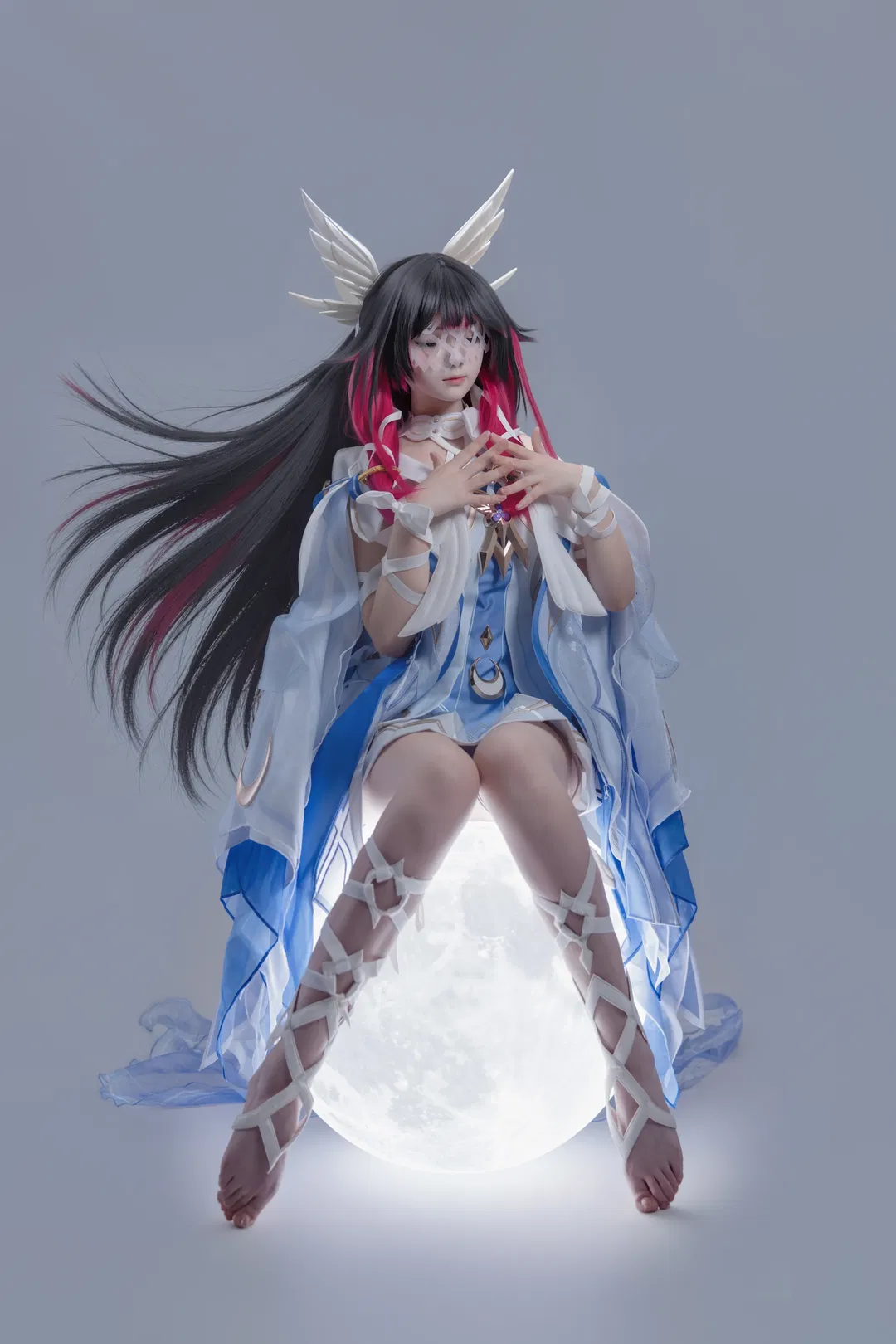 【哥倫比婭cos】藍白輕紗與發光月亮的白棚棚拍記錄 - 第 11 張