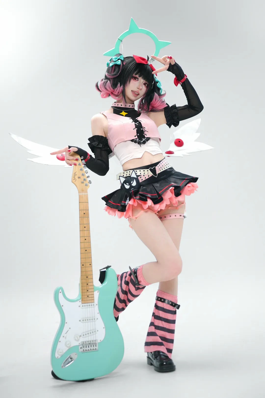 【南宫羽cos】绝区零KFC联动，白棚拍摄记录 - 第 3 张
