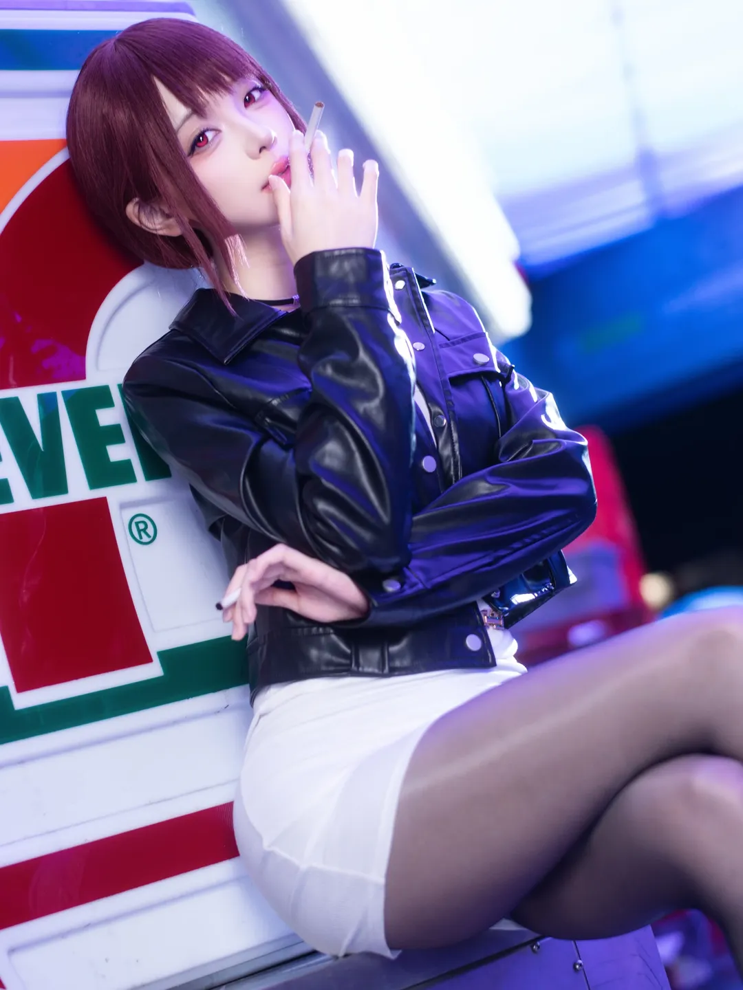 山田小姐cos：皮衣黑絲與深夜便利店的碰撞 - 第 4 張