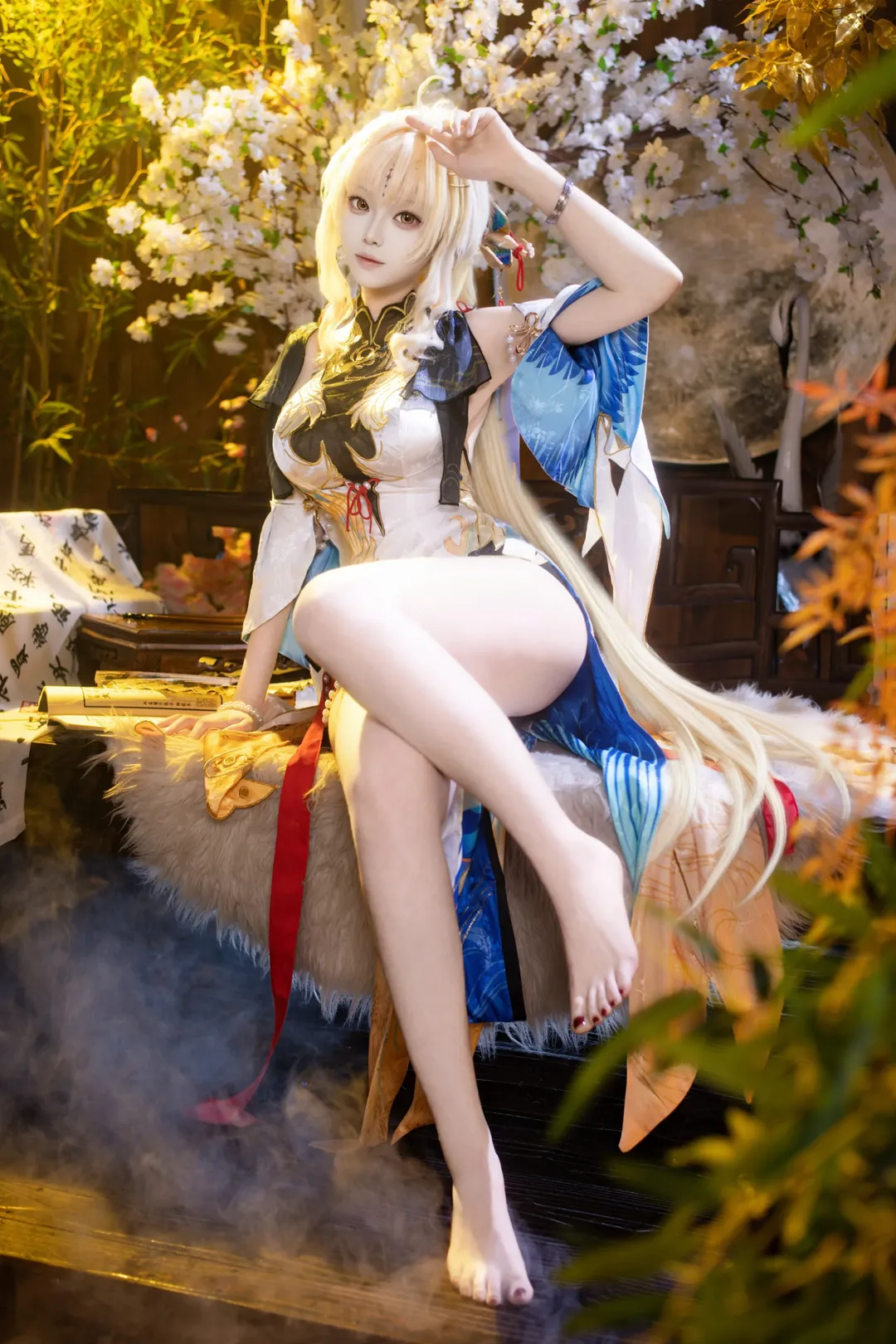【穗穗cos】鸣潮穗穗执扇赴梦，一袖烟波入人间 - 第 3 张