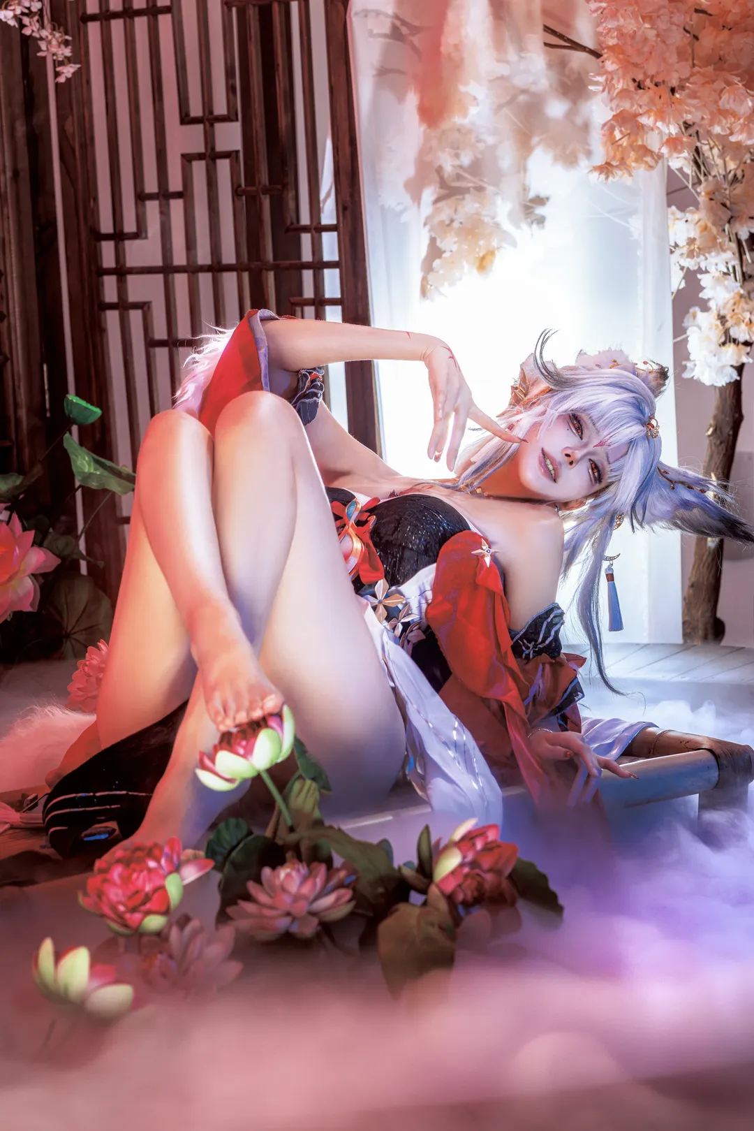 【心月狐cos】鸣潮心月狐的红莲幻梦 - 第 1 张