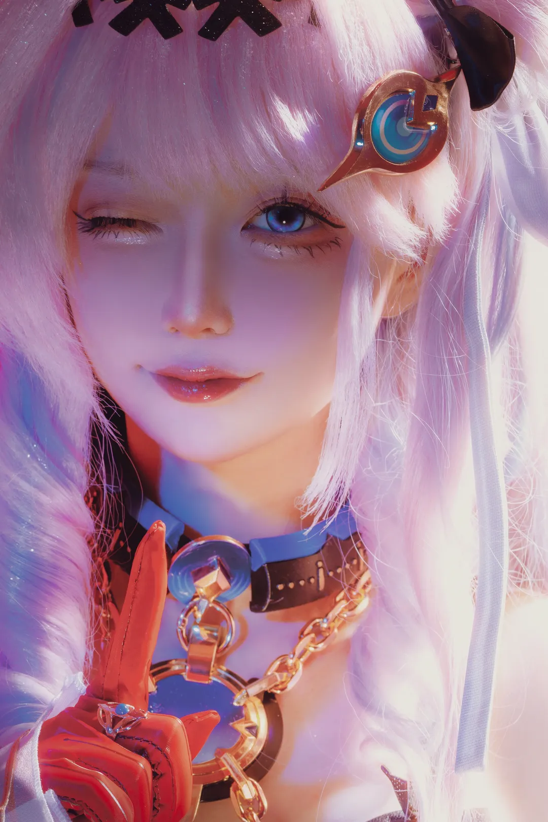 鳴潮達妮婭cos，粉色長髮的夢幻光影記錄 - 第 2 張