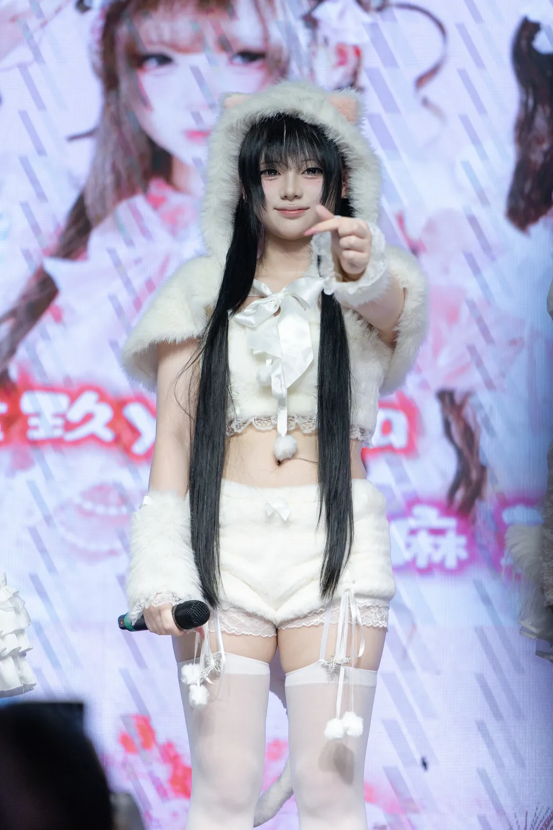 地下偶像Fuwafuwa夢的白色毛绒猫耳舞台造型返图 - 第 7 张