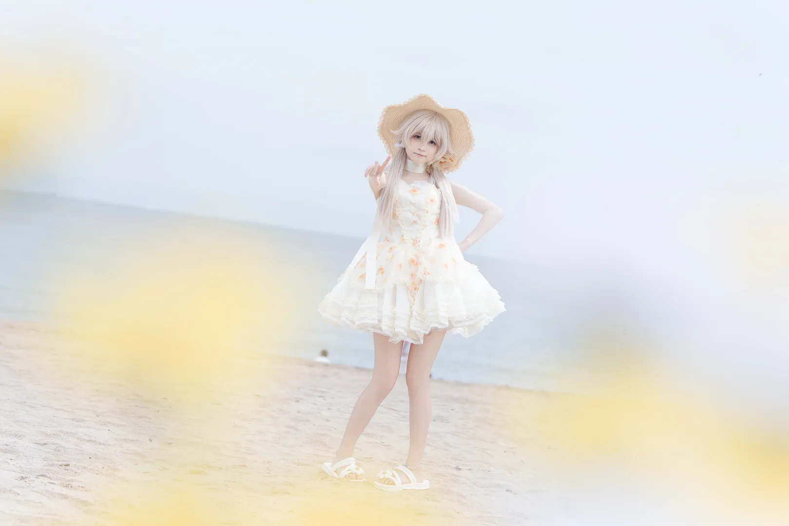 【日富美cos】蔚蓝档案，夏日海滩的清新写真 - 第 8 张