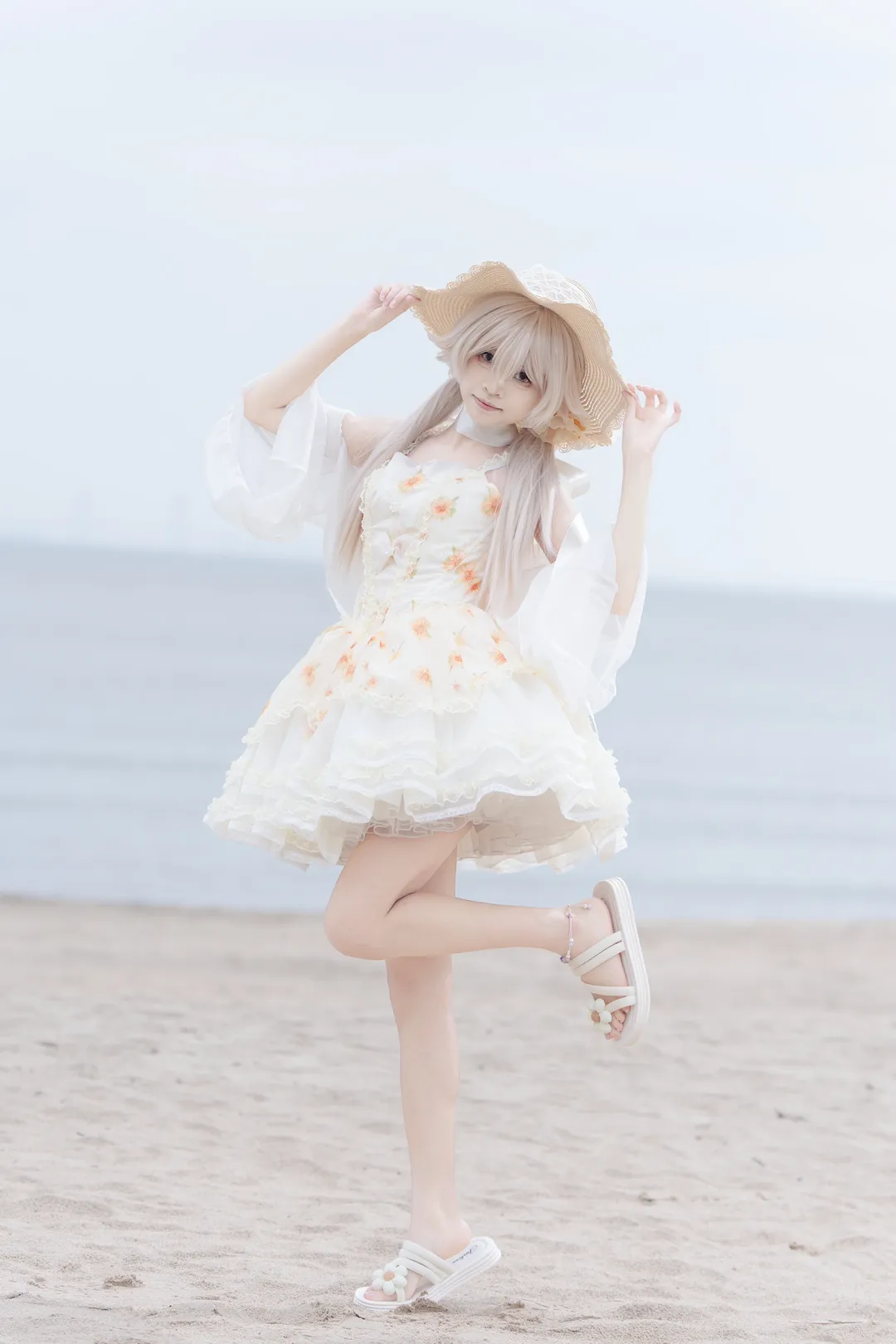 【日富美cos】蔚蓝档案，夏日海滩的清新写真 - 第 9 张