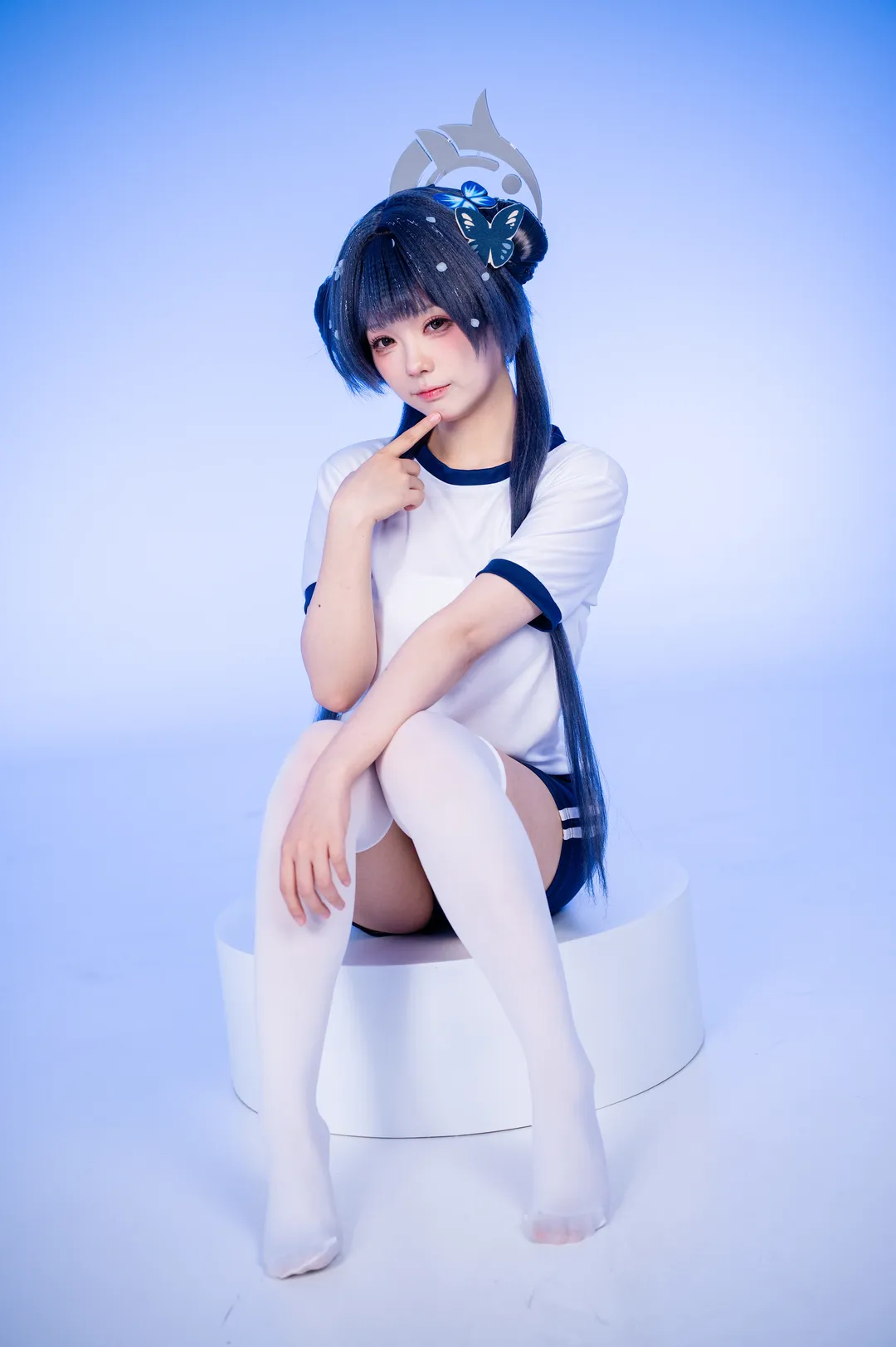 【妃咲cos】蔚蓝档案体操服，白丝过膝袜热身日常