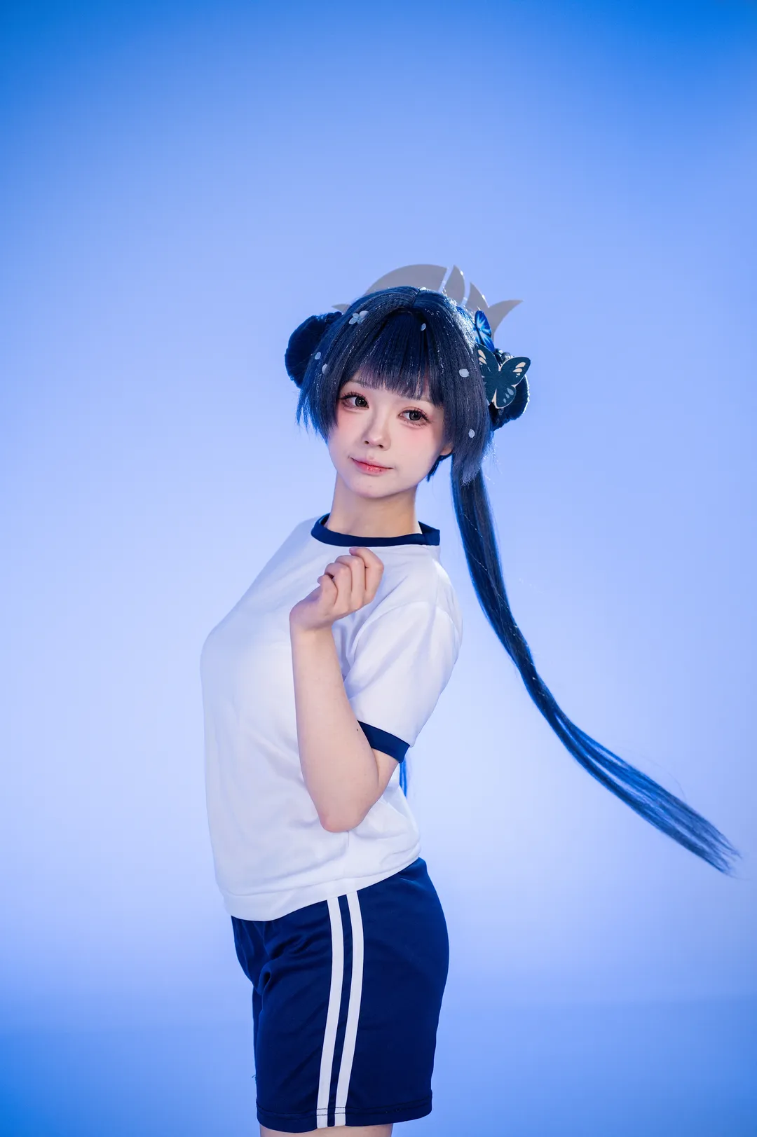 【妃咲cos】蔚蓝档案体操服，白丝过膝袜热身日常 - 第 6 张