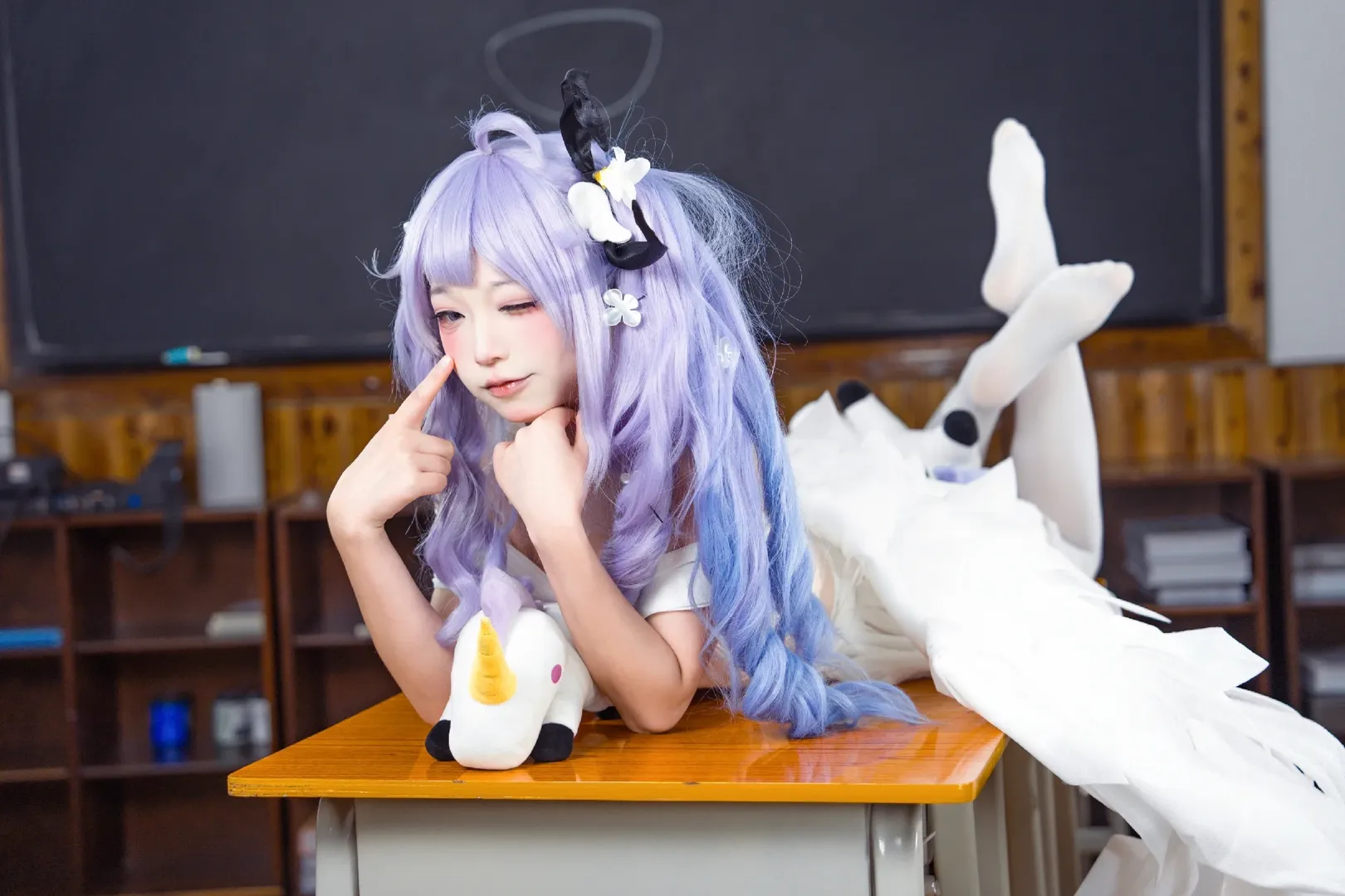 【猫大王cos】碧蓝航线校园课桌上的纯白甜美时光 - 第 5 张