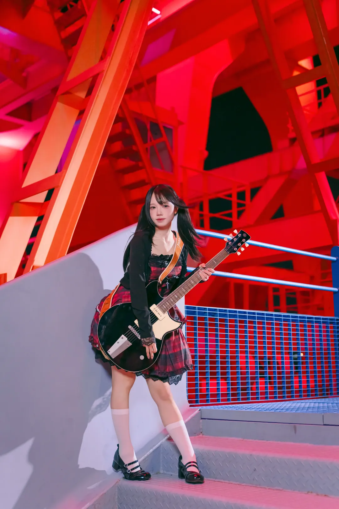 夜色霓虹下的原宿摇滚少女 - 第 4 张
