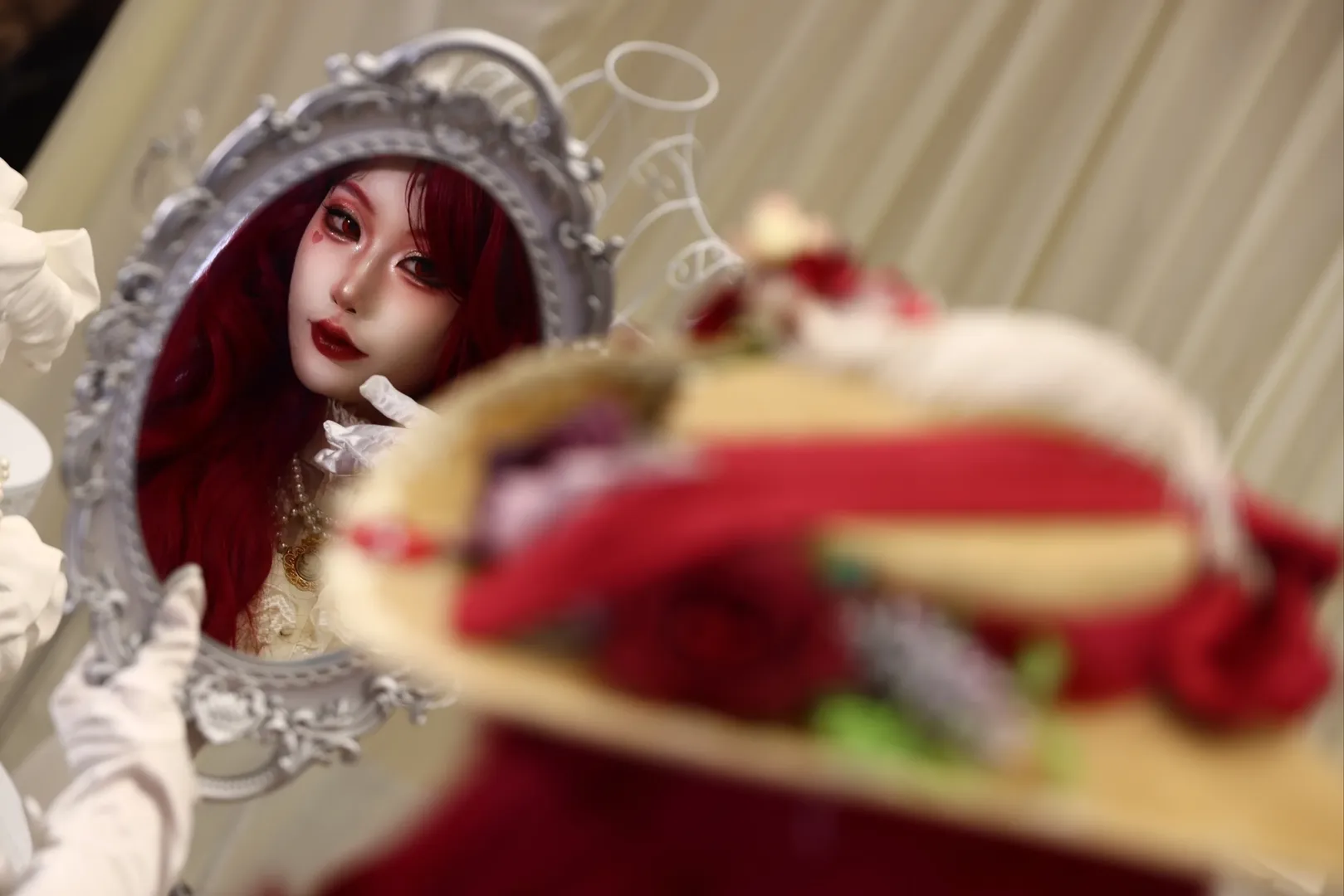 【红桃皇后cos】我在无限游戏里封神，东门银泰伊丽莎白出街 - 第 5 张